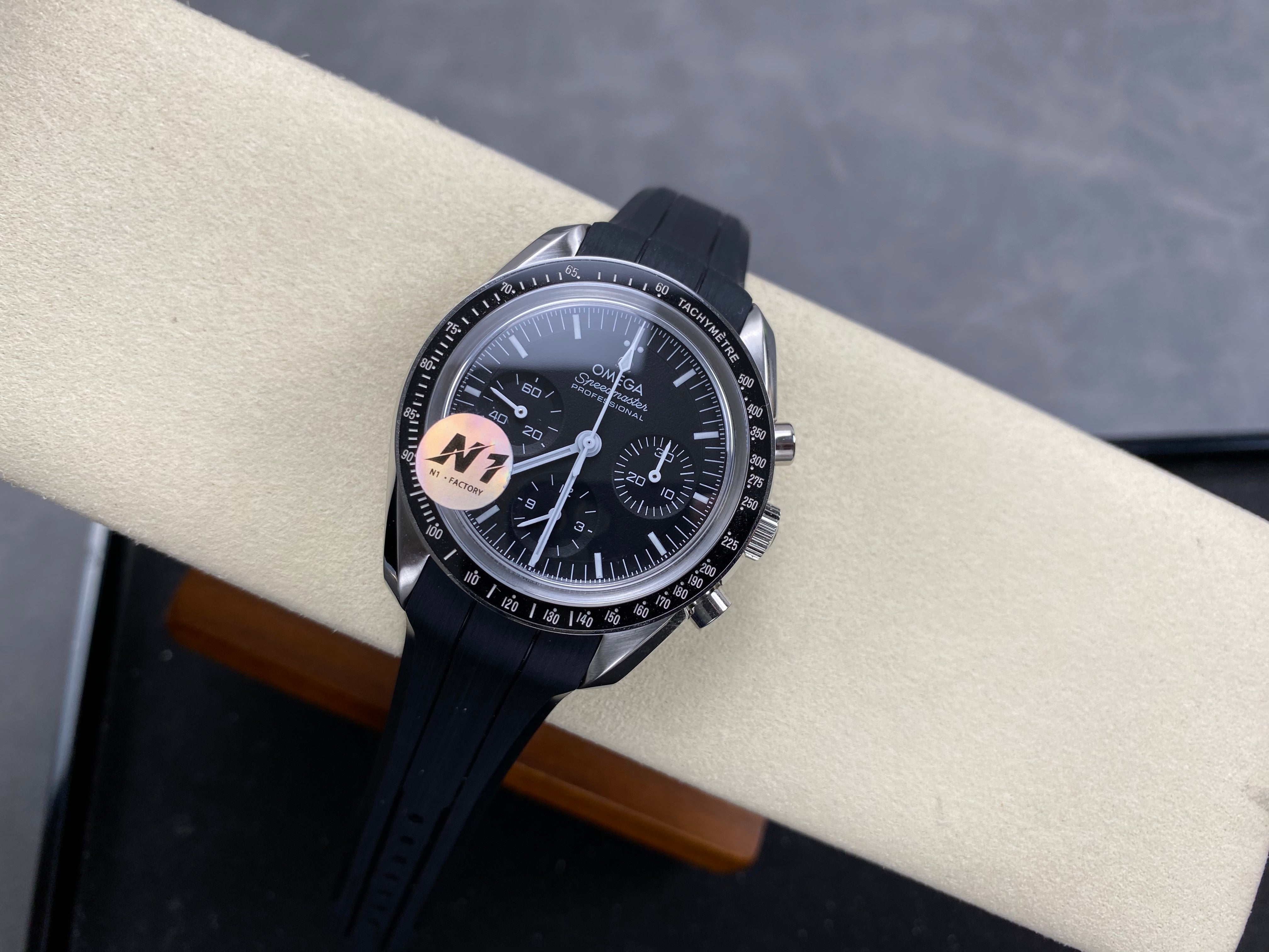 Omega Speedmaster Professional Moonwatch 42mm Black Dial Black Rubber Strap