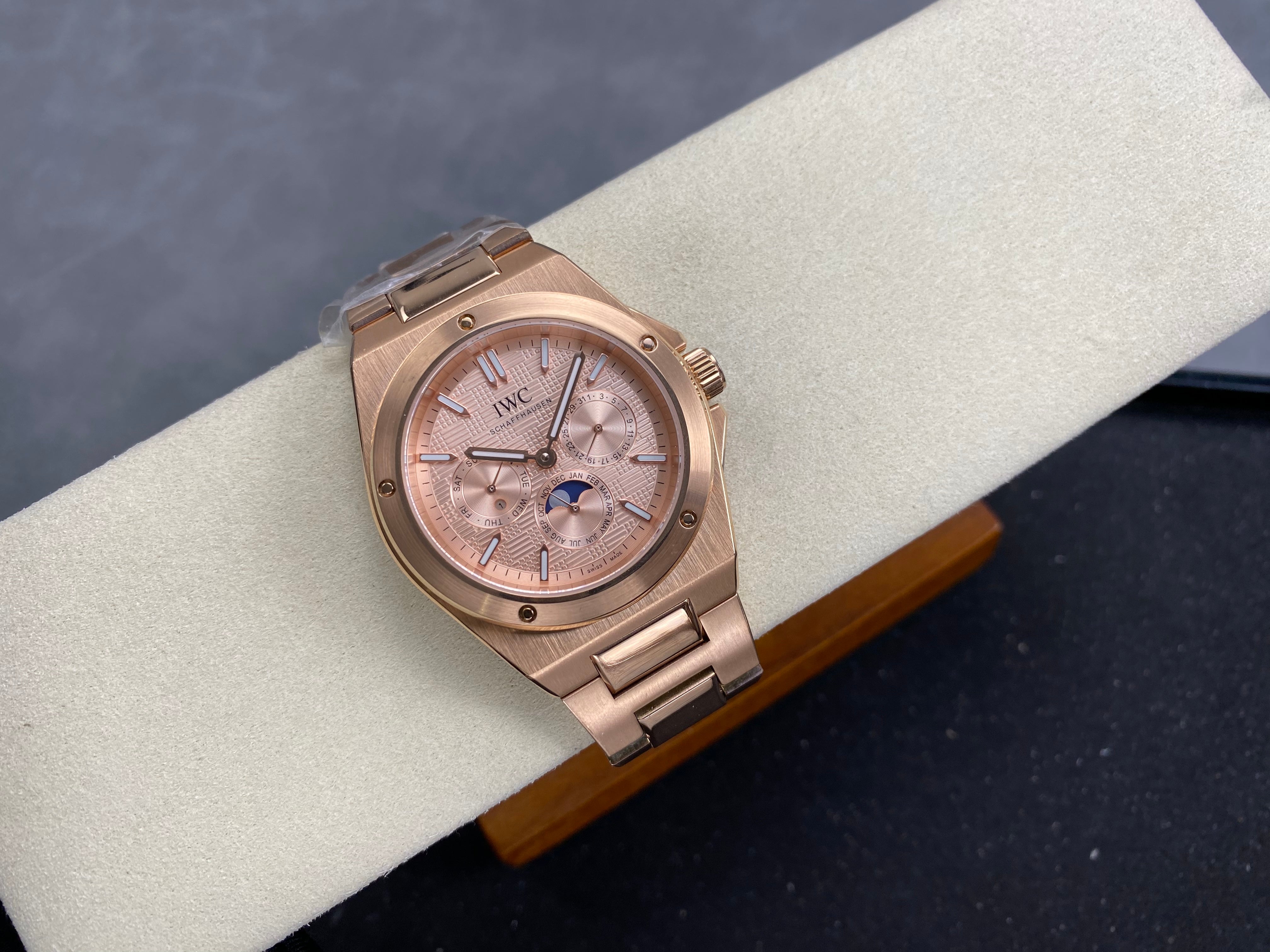 IWC Ingenieur Perpetual Calendar 41 Pink Gold Case