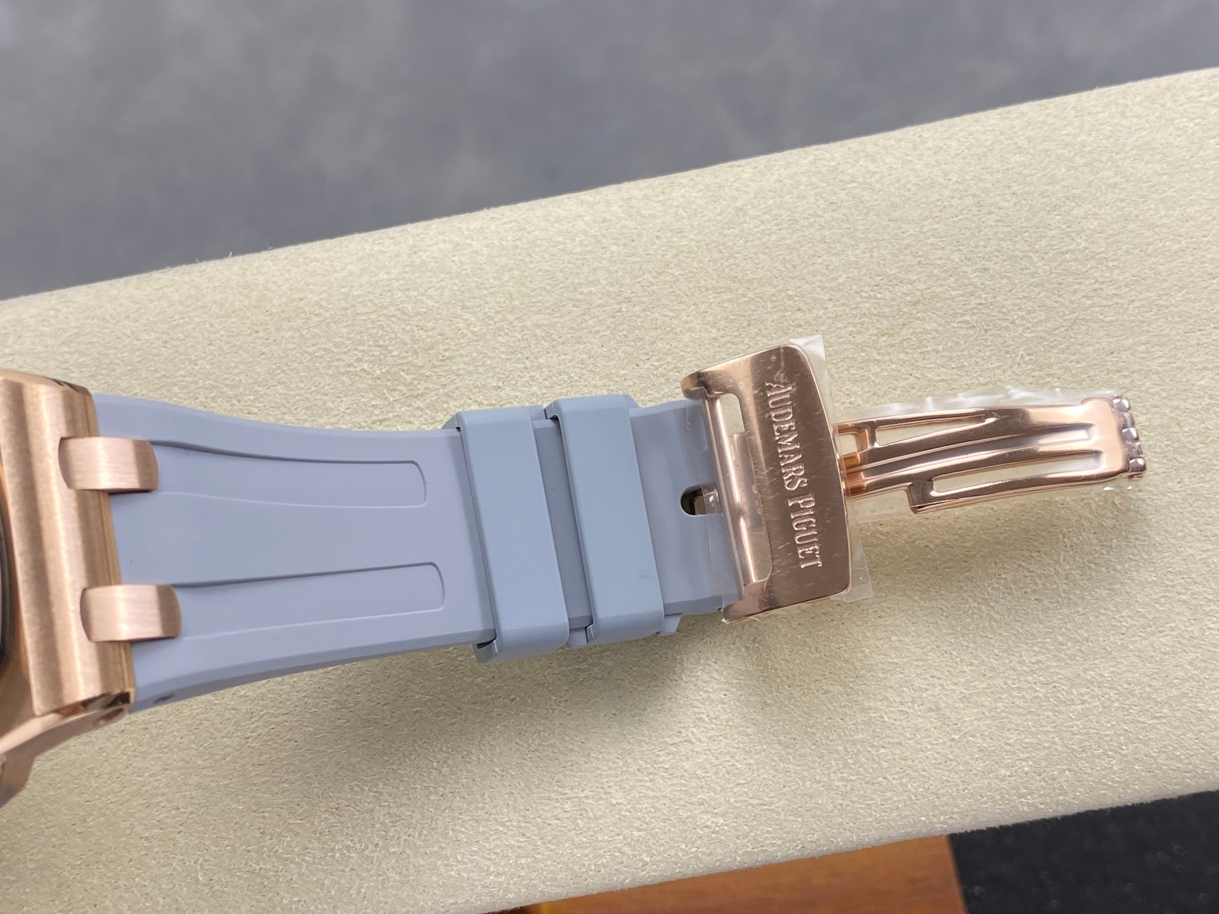 Audemars Piguet Royal Oak Chronograph 37mm Rose Gold White Grey Dial