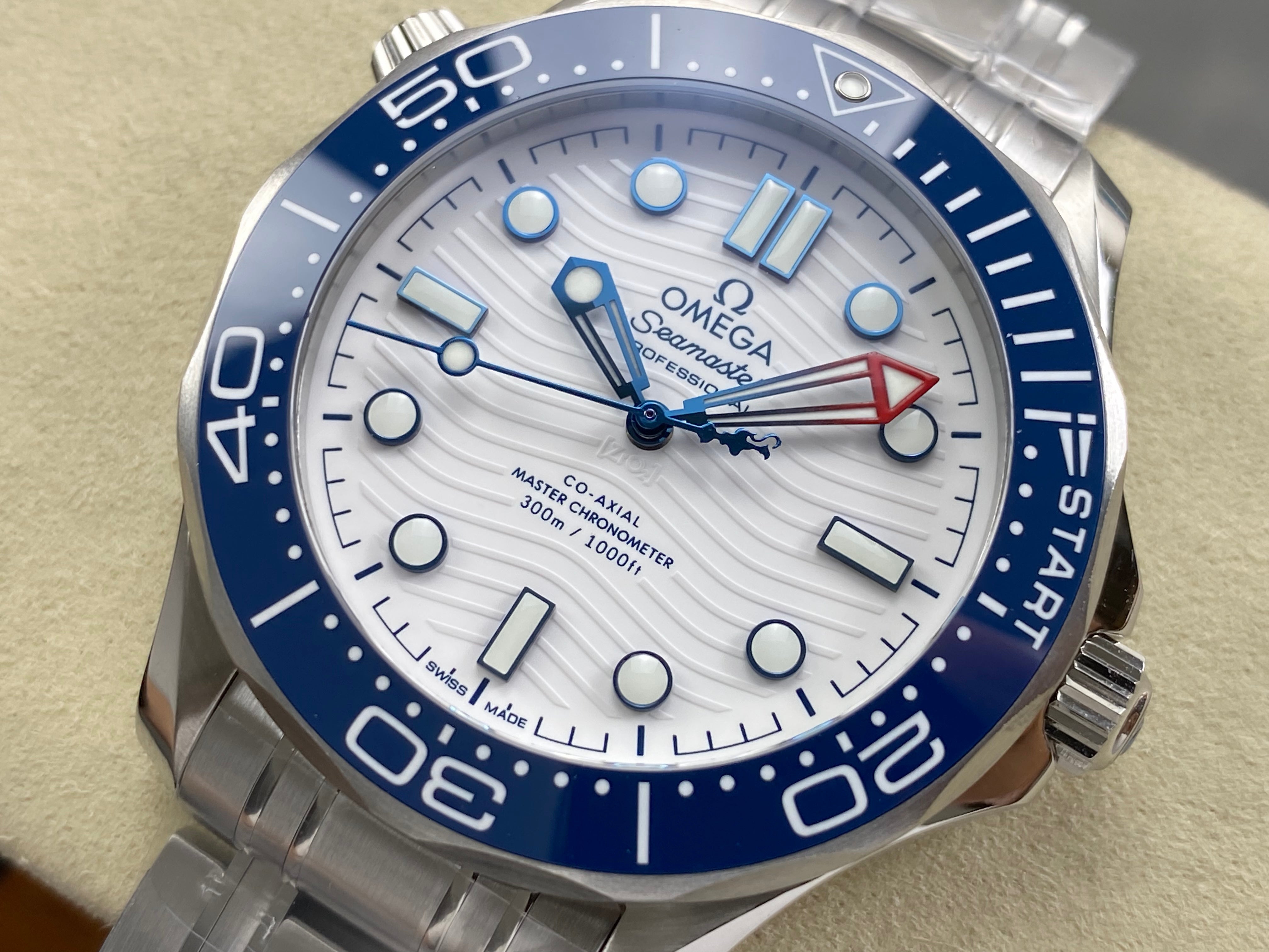 Omega Seamaster 42mm White Dial Blue Bezel Steel