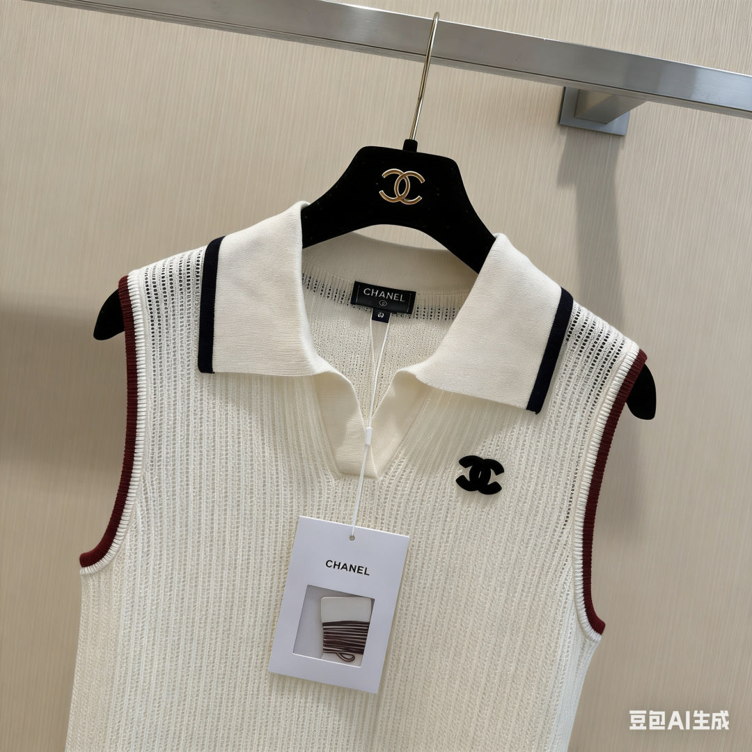 Chanel 2026 Cream Sleeveless Knit Polo Vest Acrylic 230239