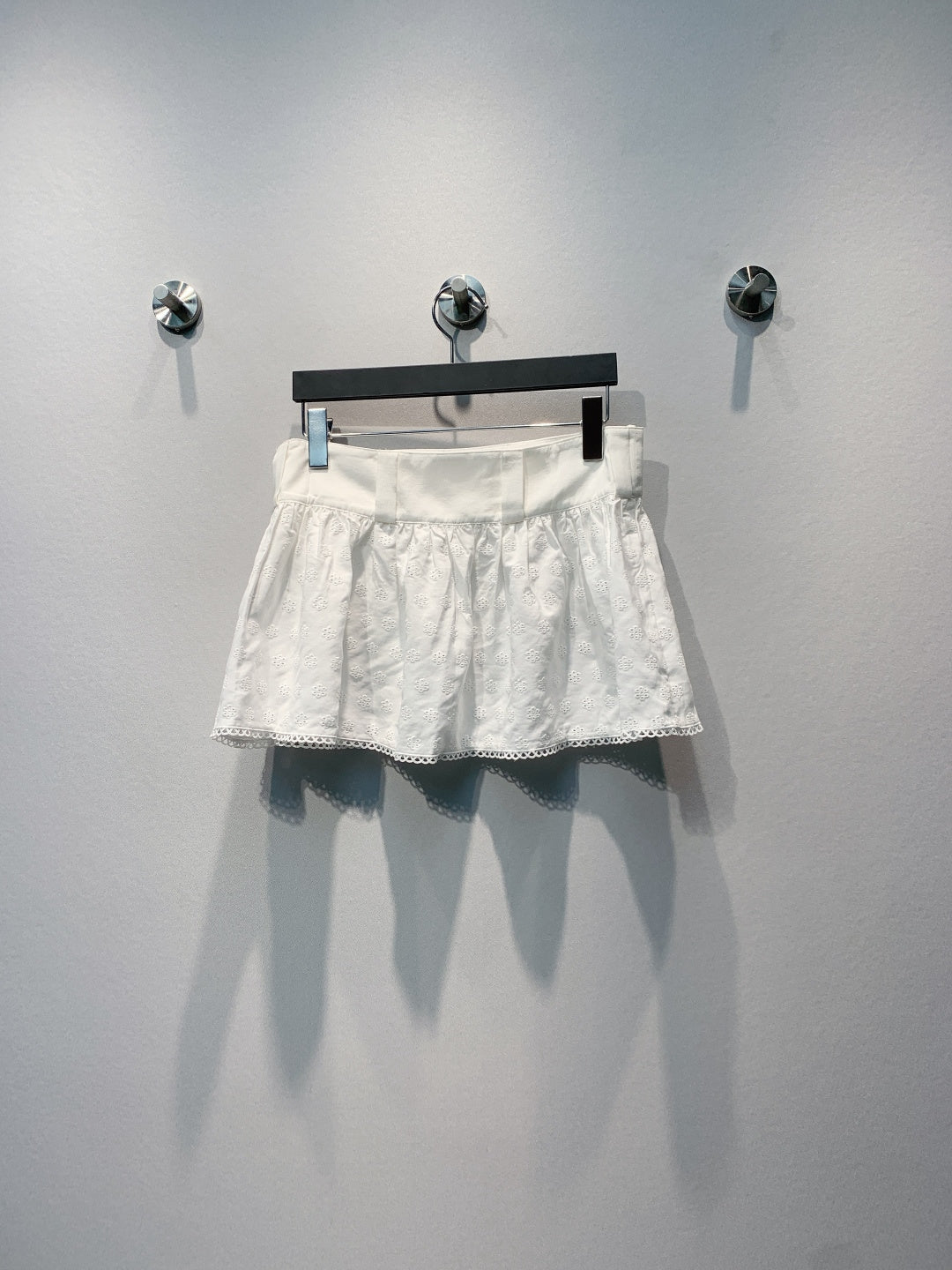 MiuMiu 2026 White Lace Mini Skirt 400393
