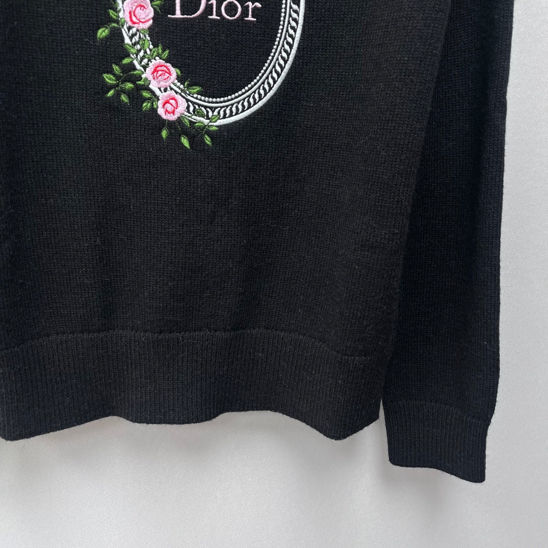 Dior 2026 Médaillon Embroidered Sweater Knit 444076
