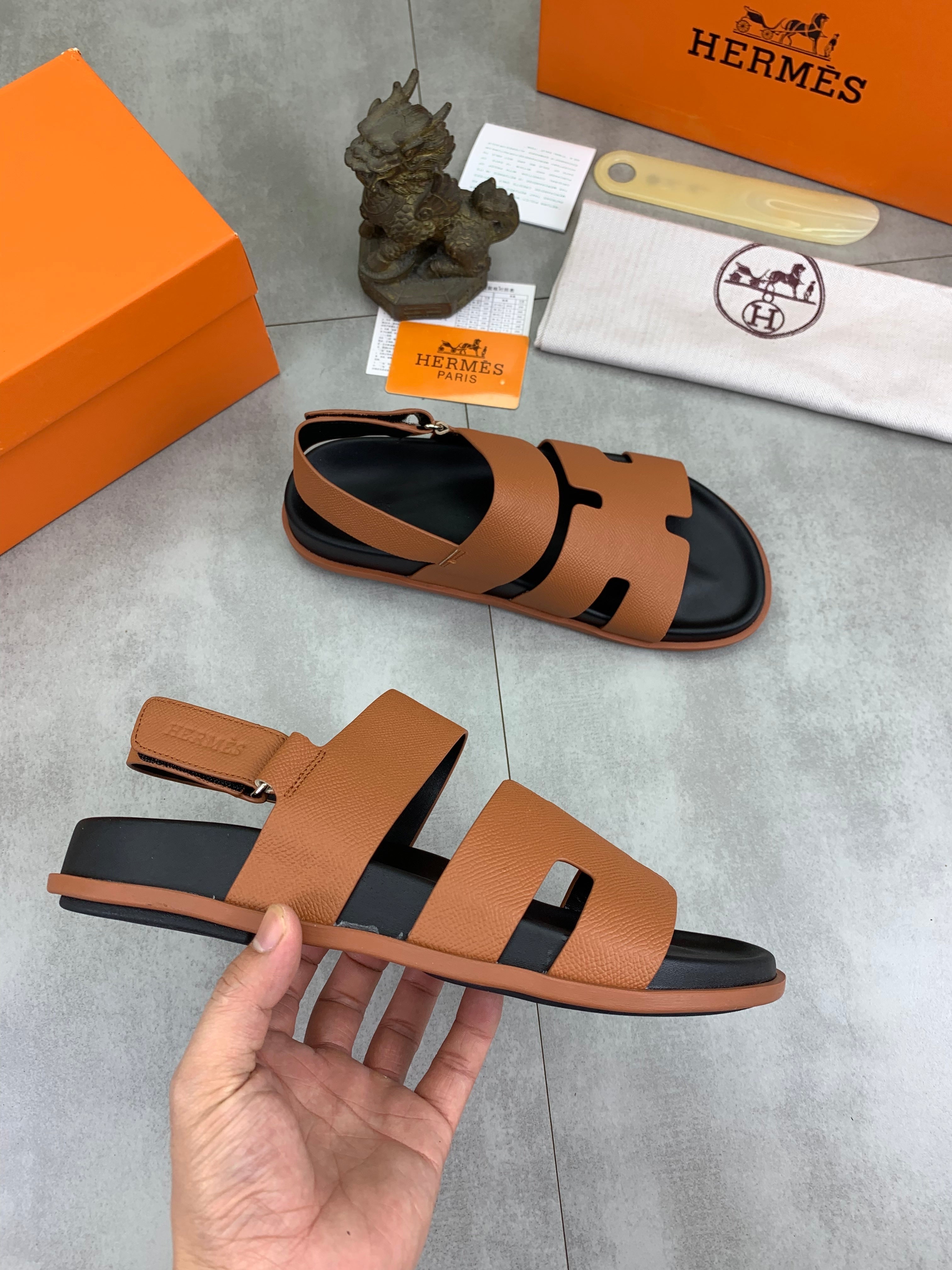 HM Men's Chypre Sandals Brown Calfskin 645505