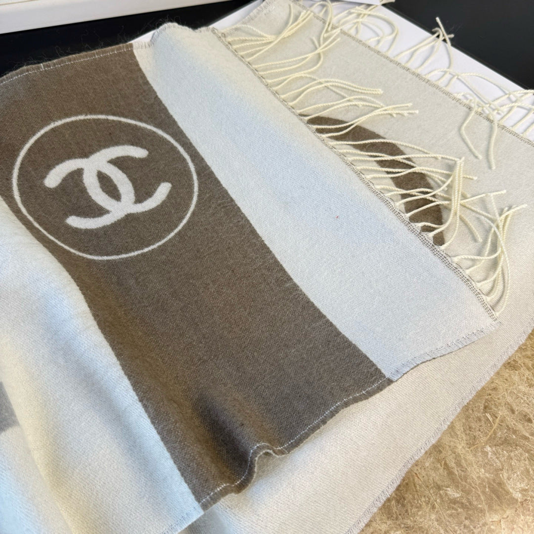 CC 25 Scarf 200cm White Brown Lambswool 968388