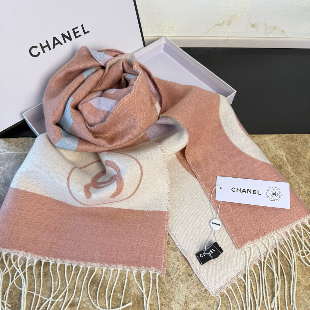 CC 25 Scarf 200cm White Pink Lambswool 968390