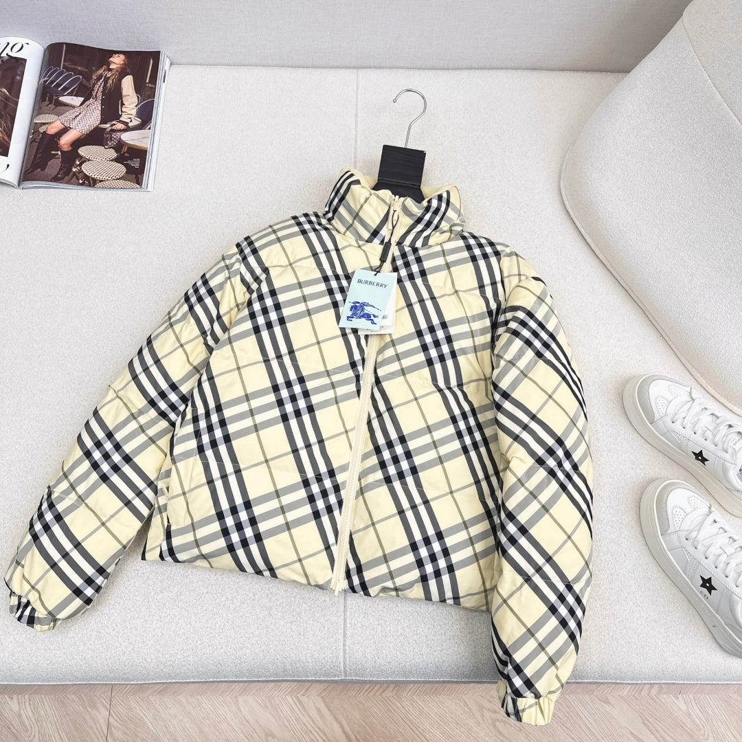 Burberry 25 Plaid Stand Collar Down Jacket Light Yellow Polyester