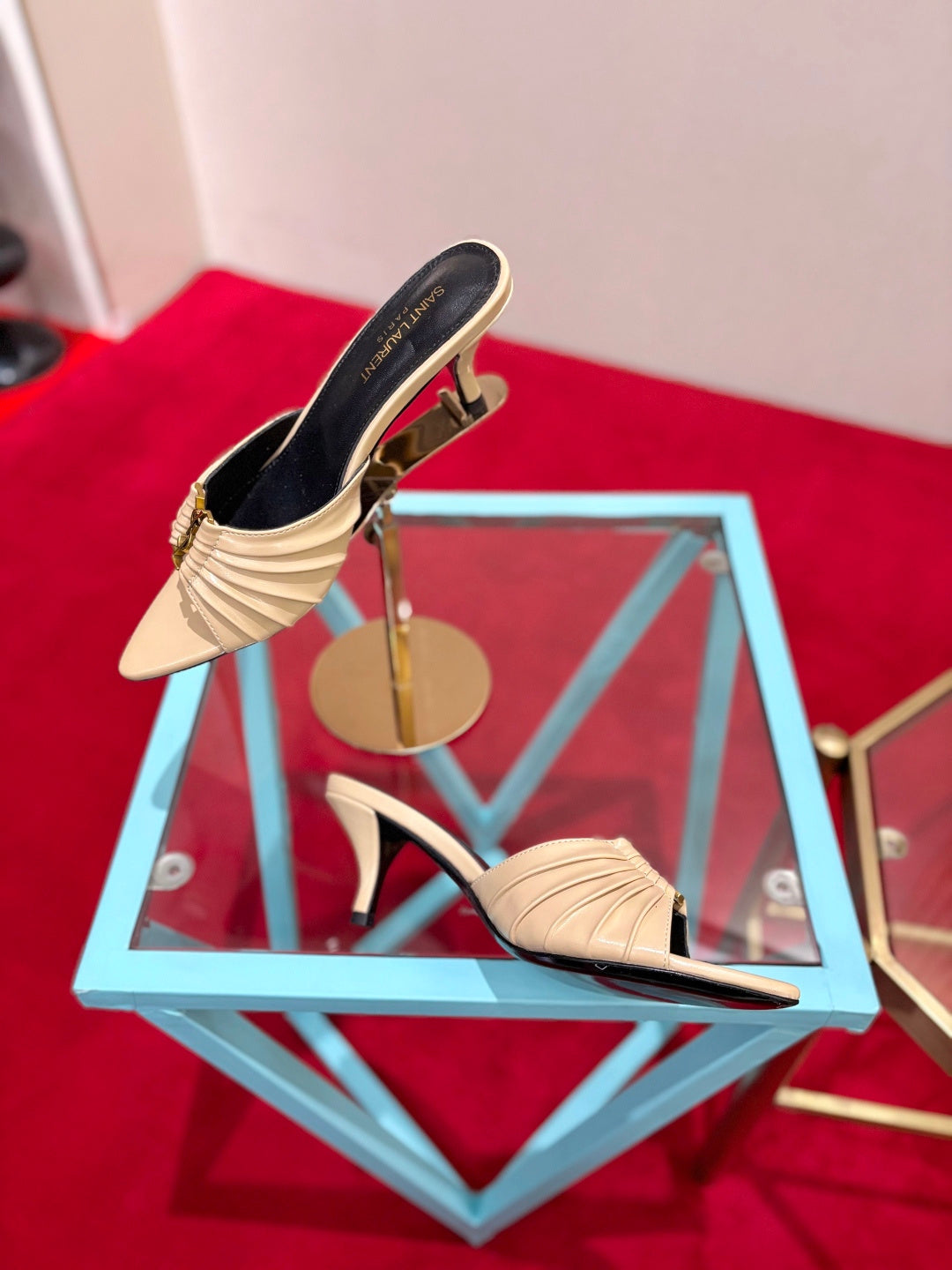 YSL 2026 Sandal Smooth Calfskin 925205