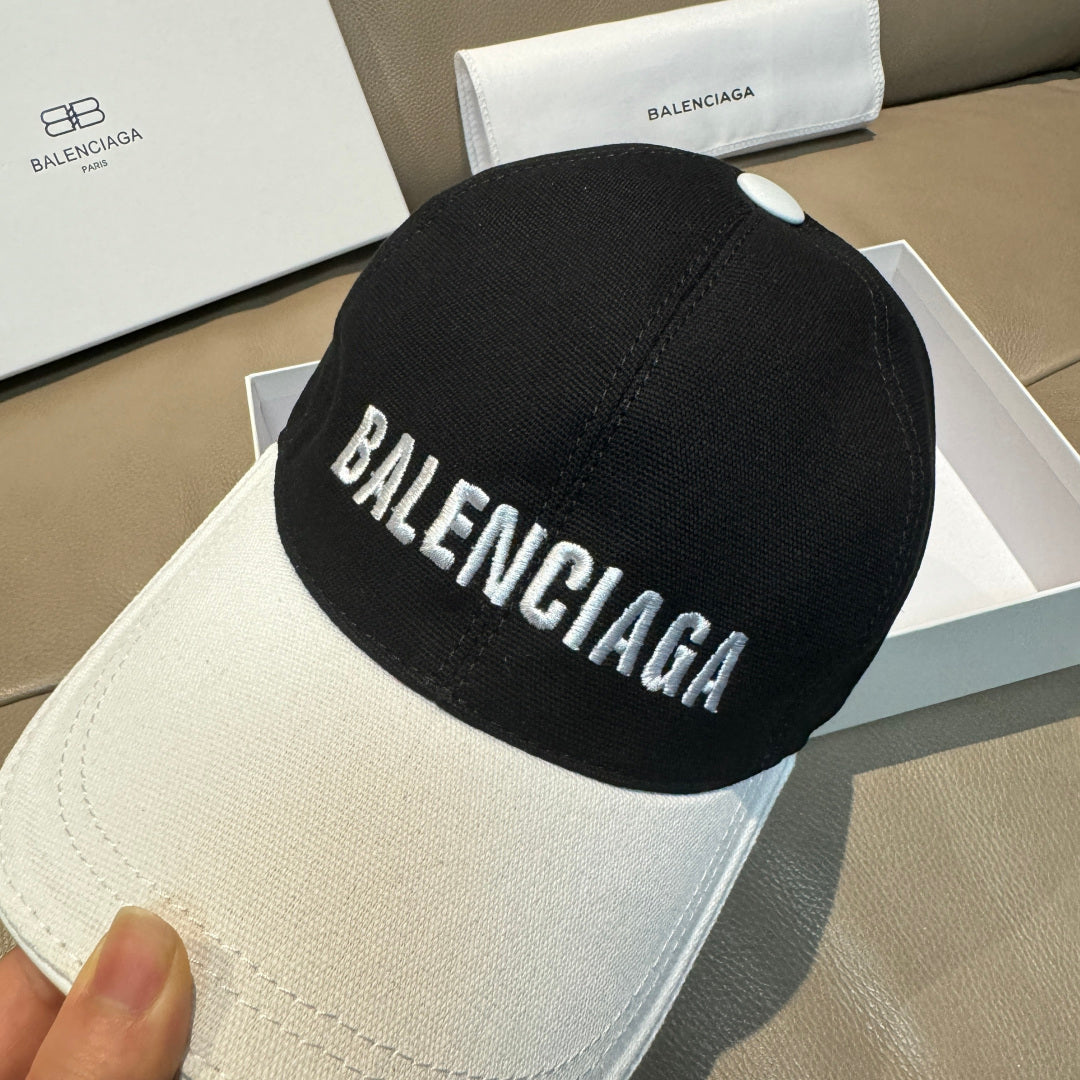 Balenciaga Baseball Cap Black White Cotton 323703