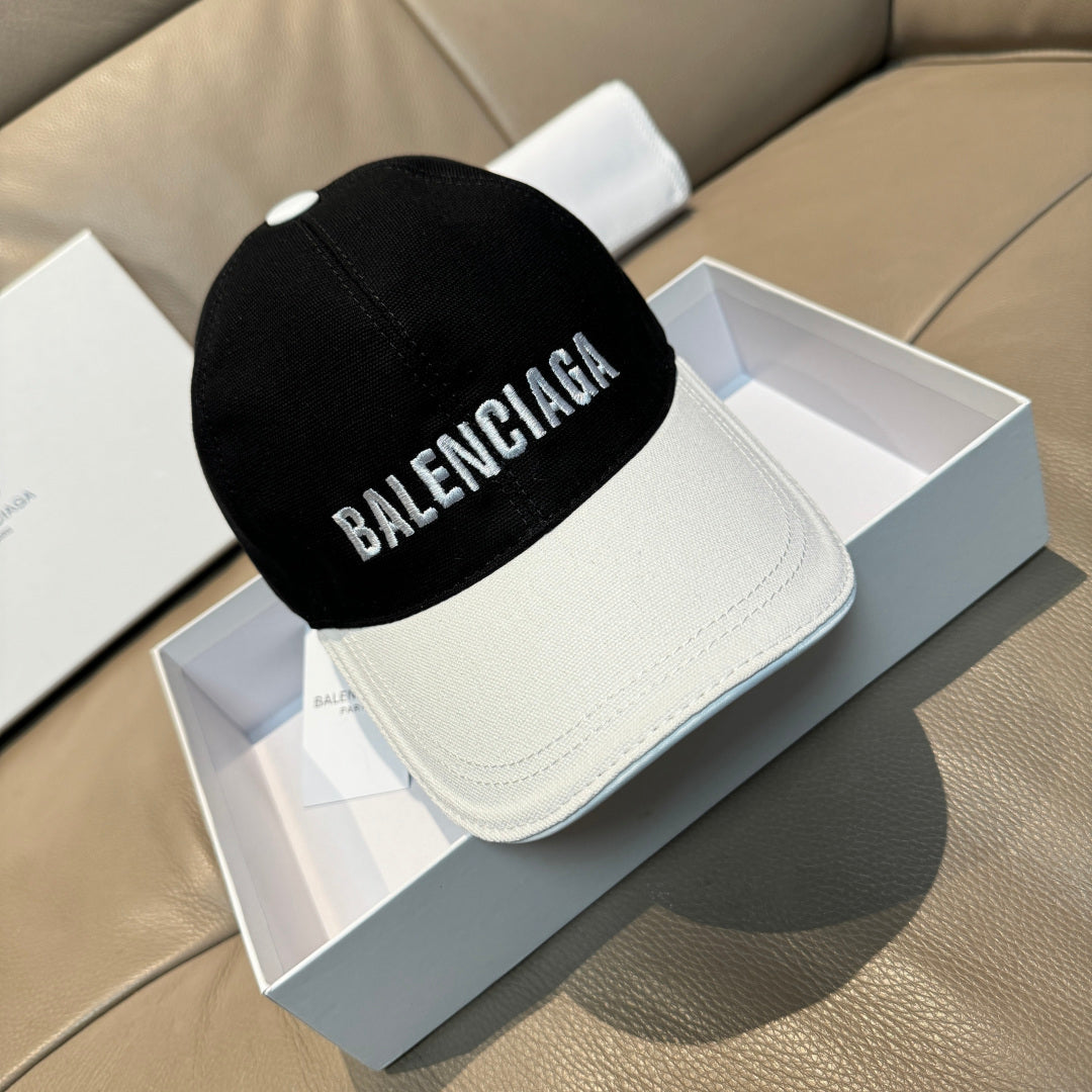 Balenciaga Baseball Cap Black White Cotton 323703