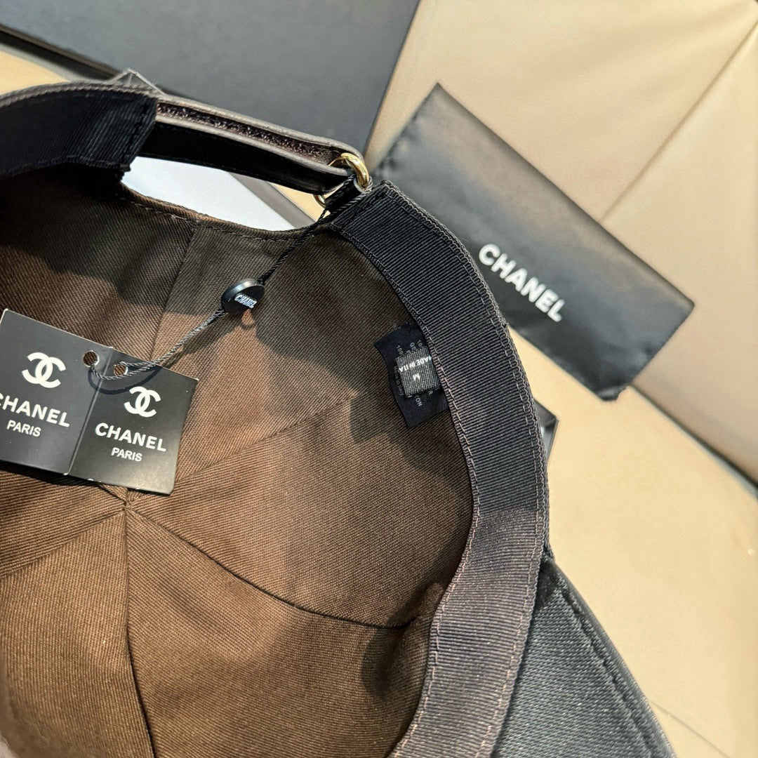 Chanel Double C Baseball Cap Cotton 323736