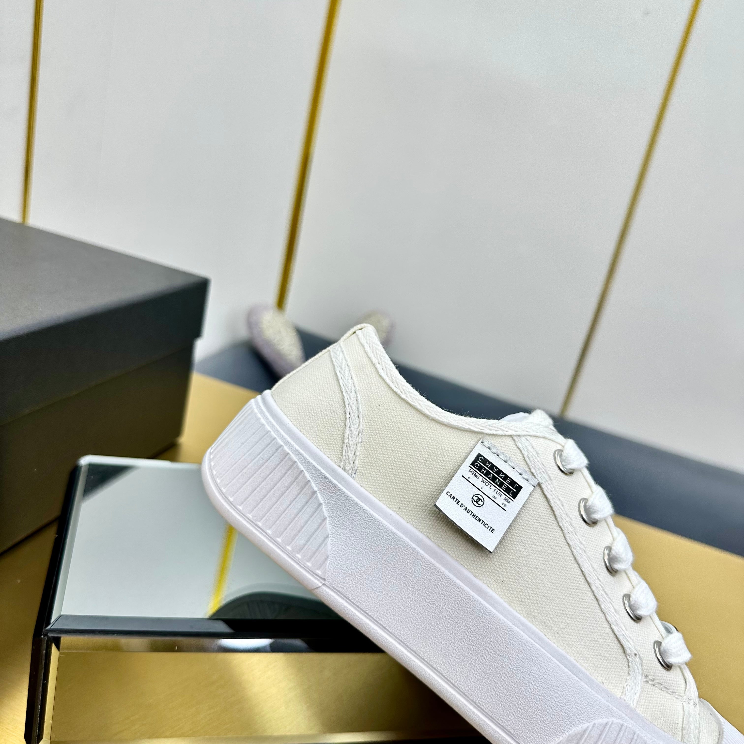 Chanel 2026 Casual Sneakers Waterproof Fabric Sheepskin 832622
