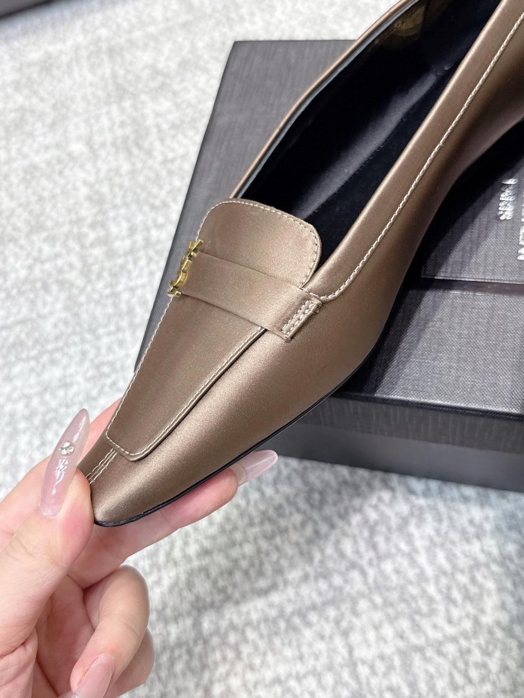YSL 26ss Square Toe Loafers Taupe Satin Leather