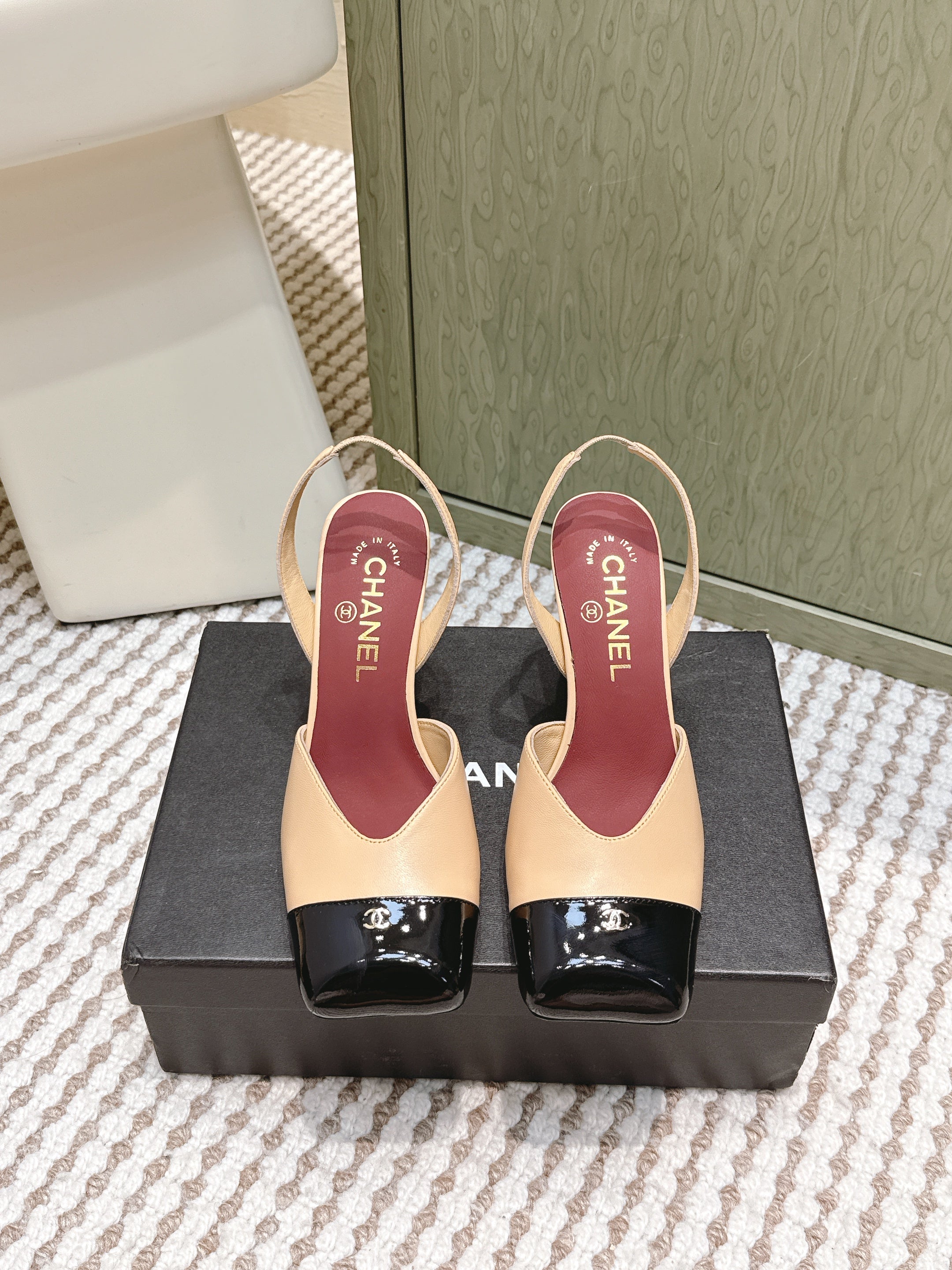 CC 26s Mary Jane Sandals 90mm Patent Leather Sheepskin