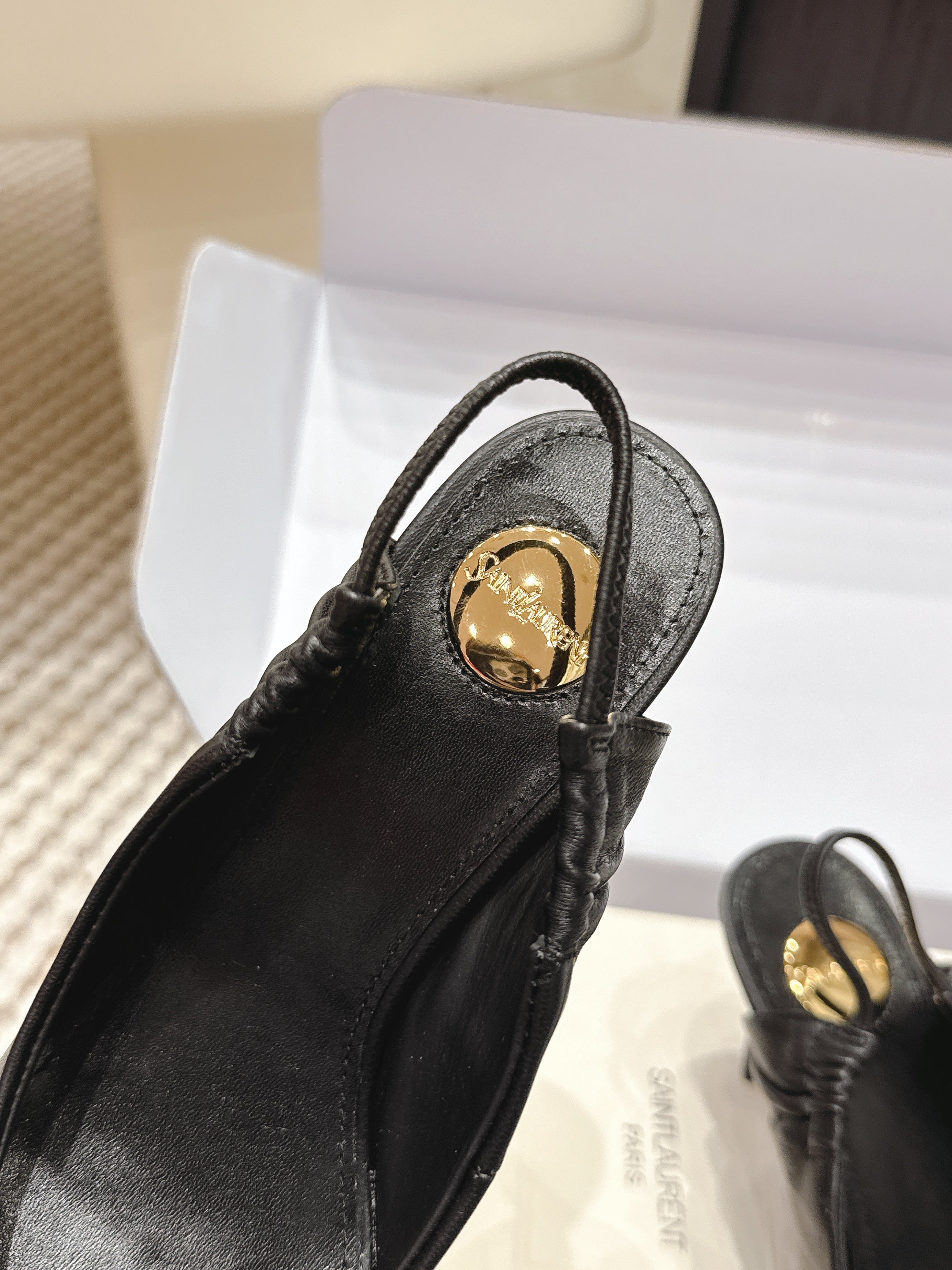 YSL 26ss Slingback 75 Black Sheepskin 654719