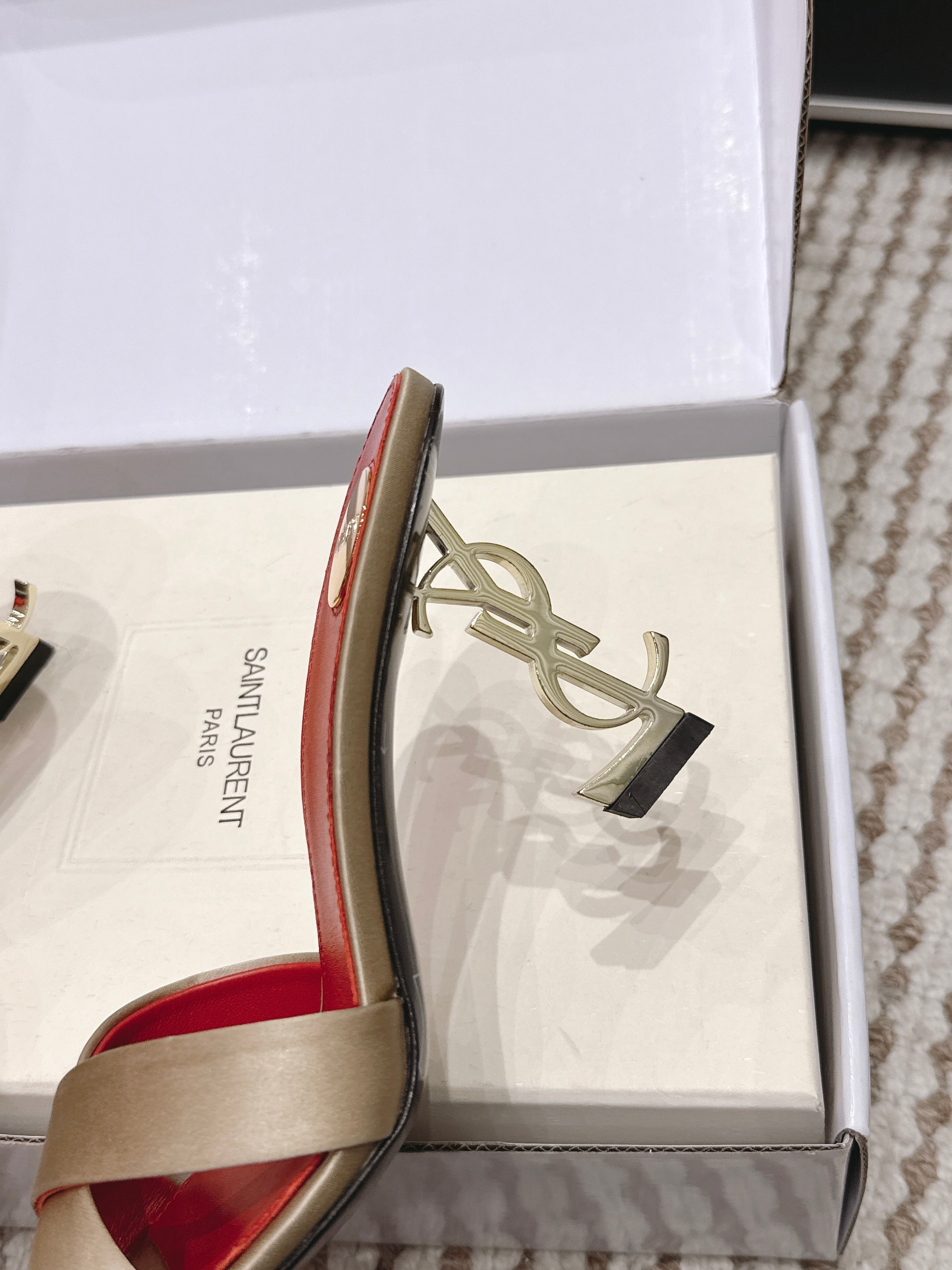 YSL 26ss High-Heeled Mules 85 Gold Champage Red Satin Leather 660674