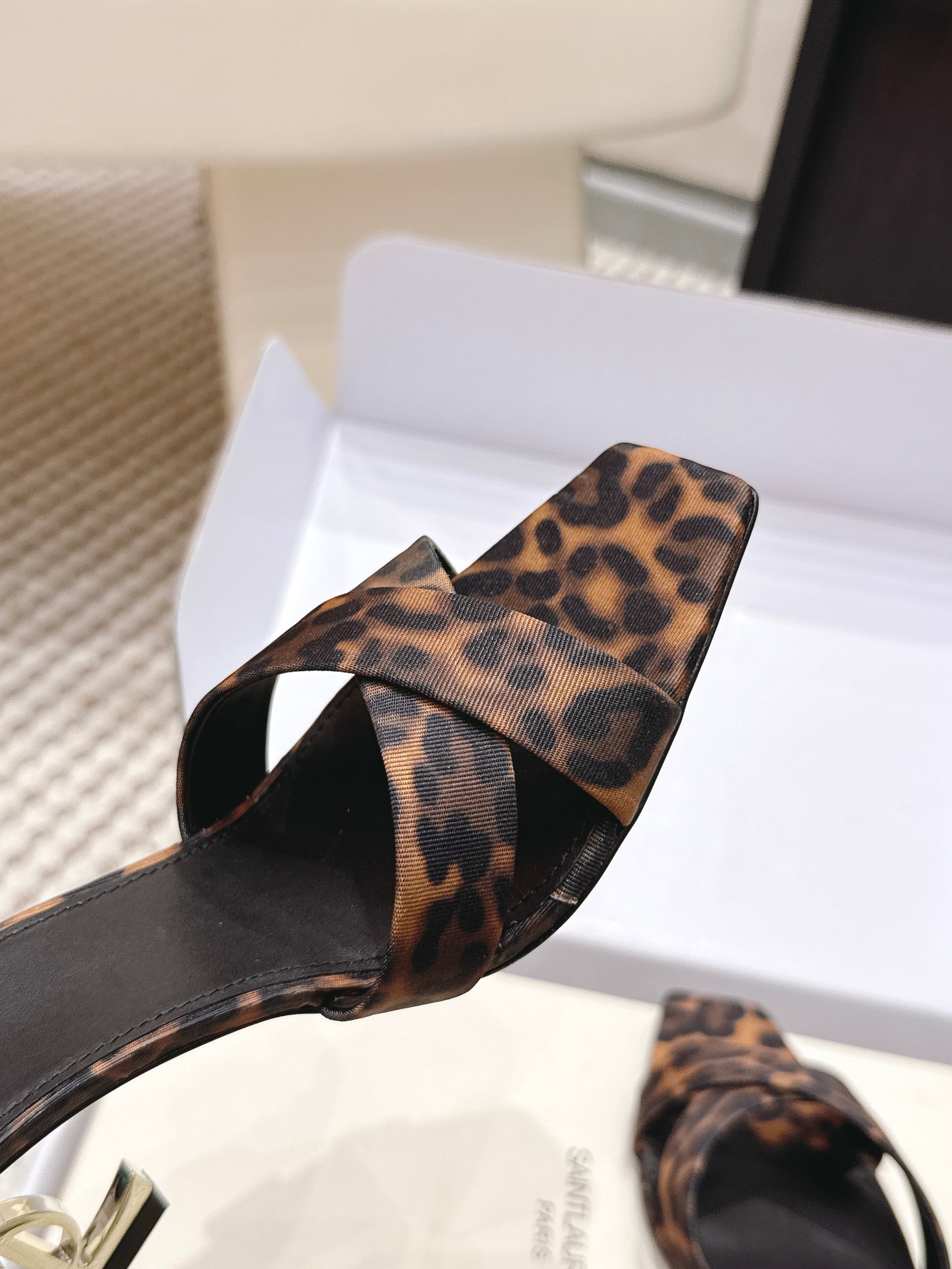 YSL 26ss High-Heeled Mules 85 Leopard Print Fabric Leather 660675