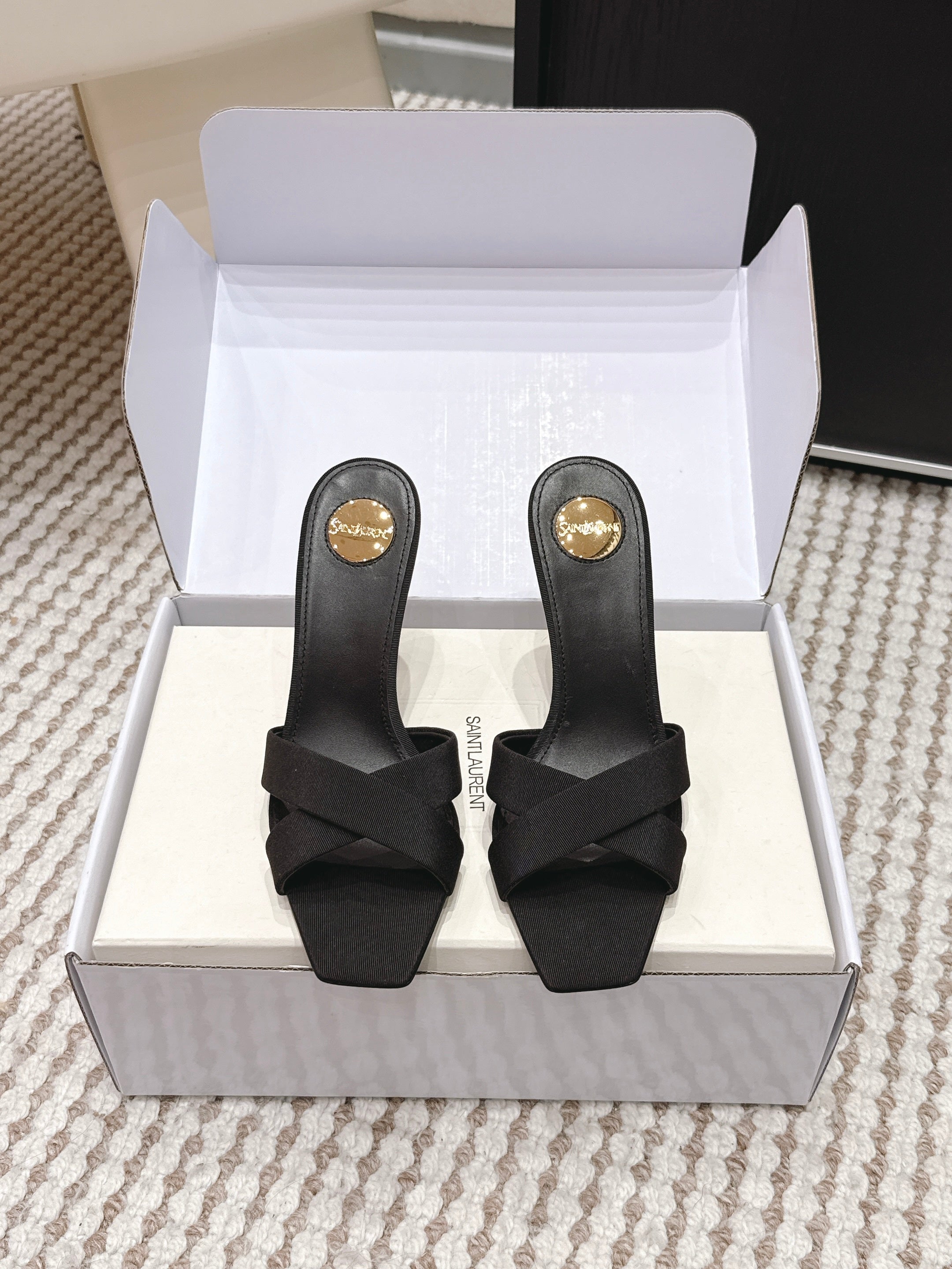 YSL 26ss High-Heeled Mules 85 Black Satin Fabric 660676