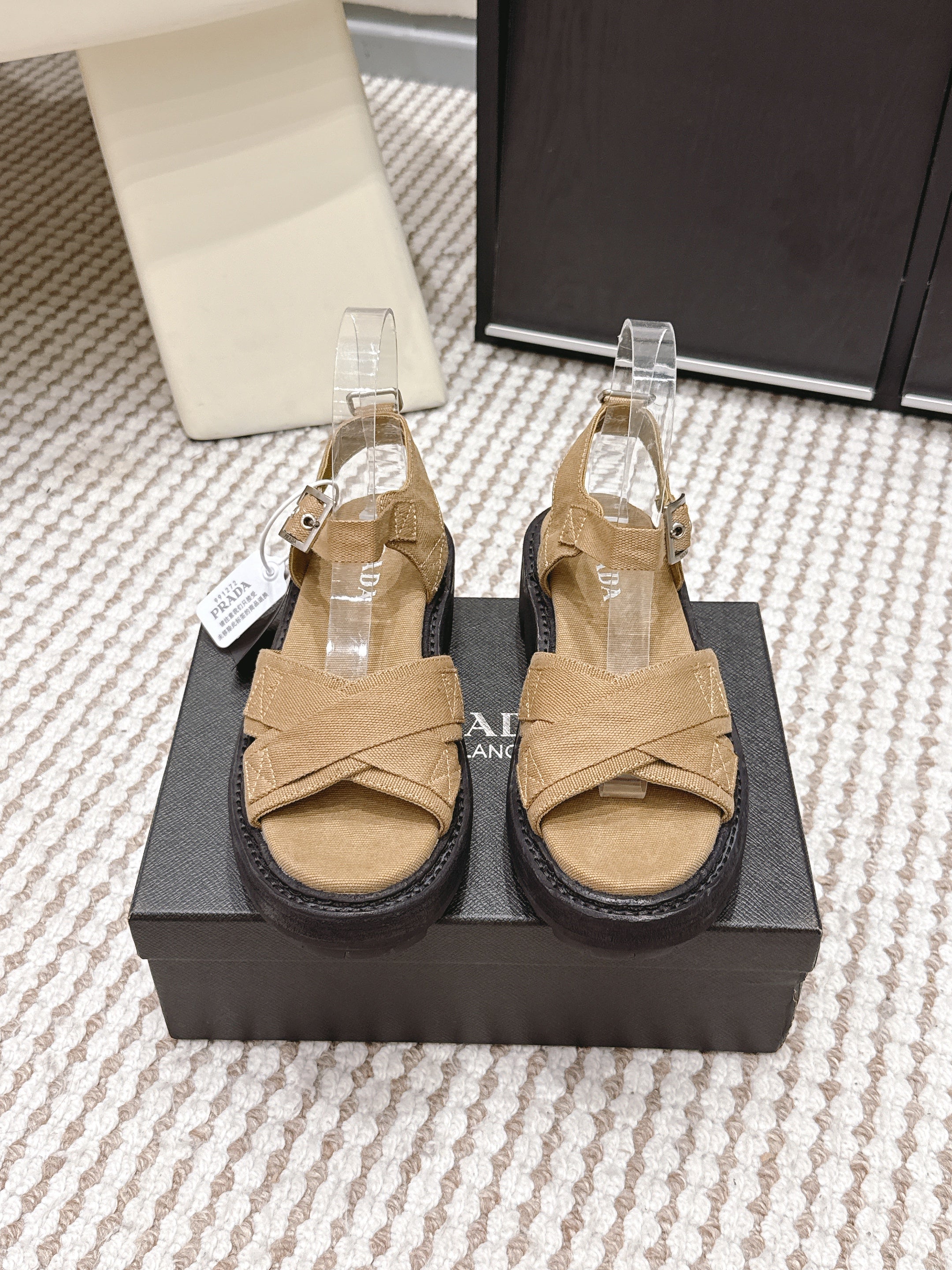 PRA 2026S Platform Sandals Beige Black Canvas 657526