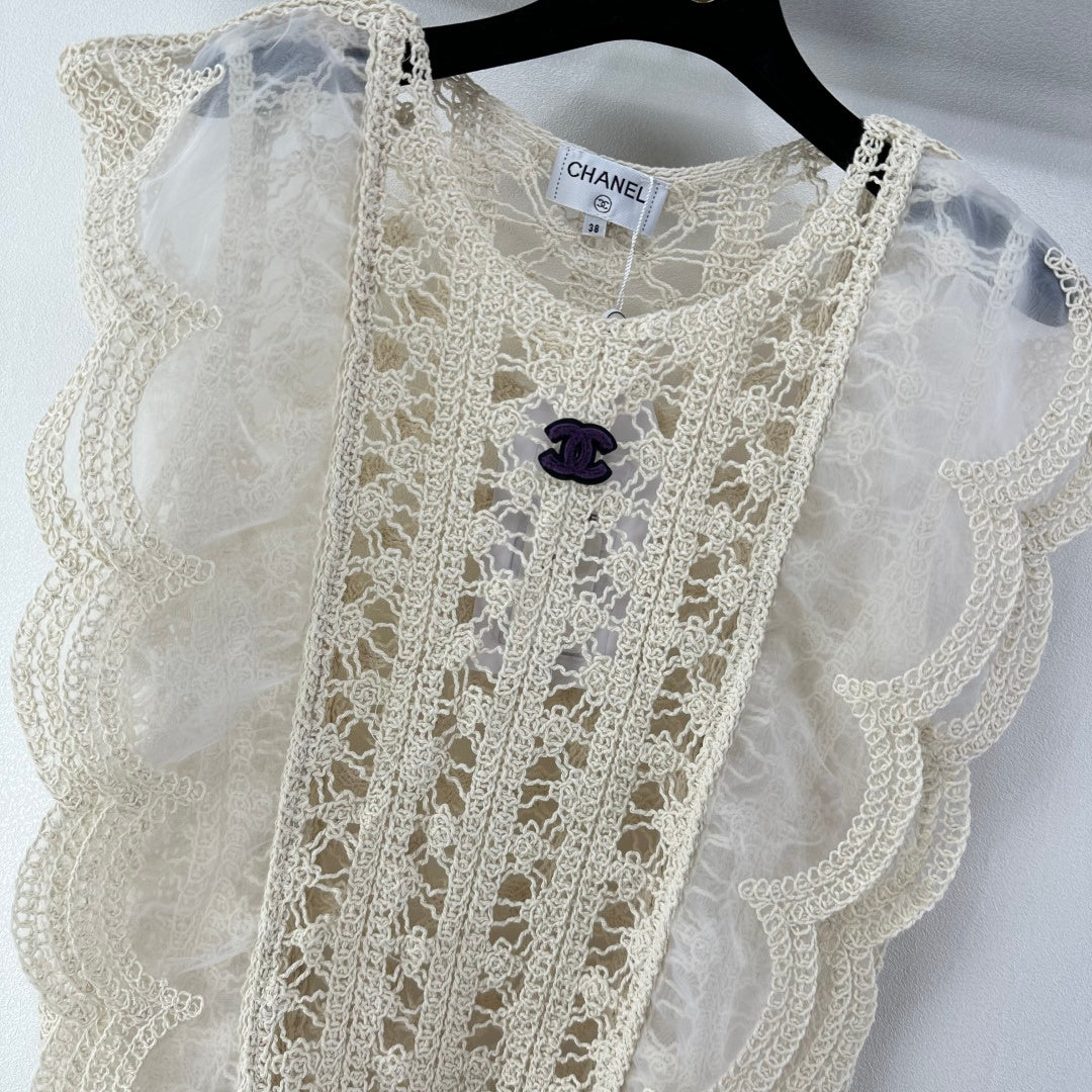 Chanel 2026 Crocheted Lace Vest Cream Tencel Wool 362357