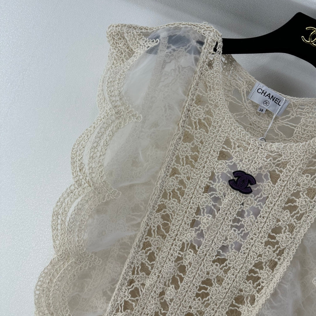 Chanel 2026 Crocheted Lace Vest Cream Tencel Wool 362357