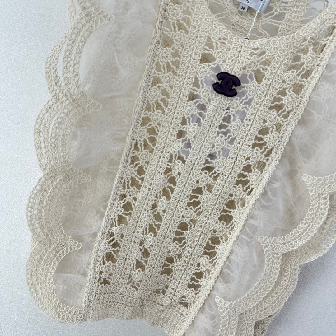 Chanel 2026 Crocheted Lace Vest Cream Tencel Wool 362357