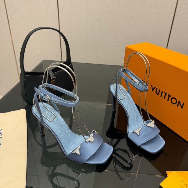 LV 26ss High Heeled Sandals 100 Light Blue Satin Leather 629623
