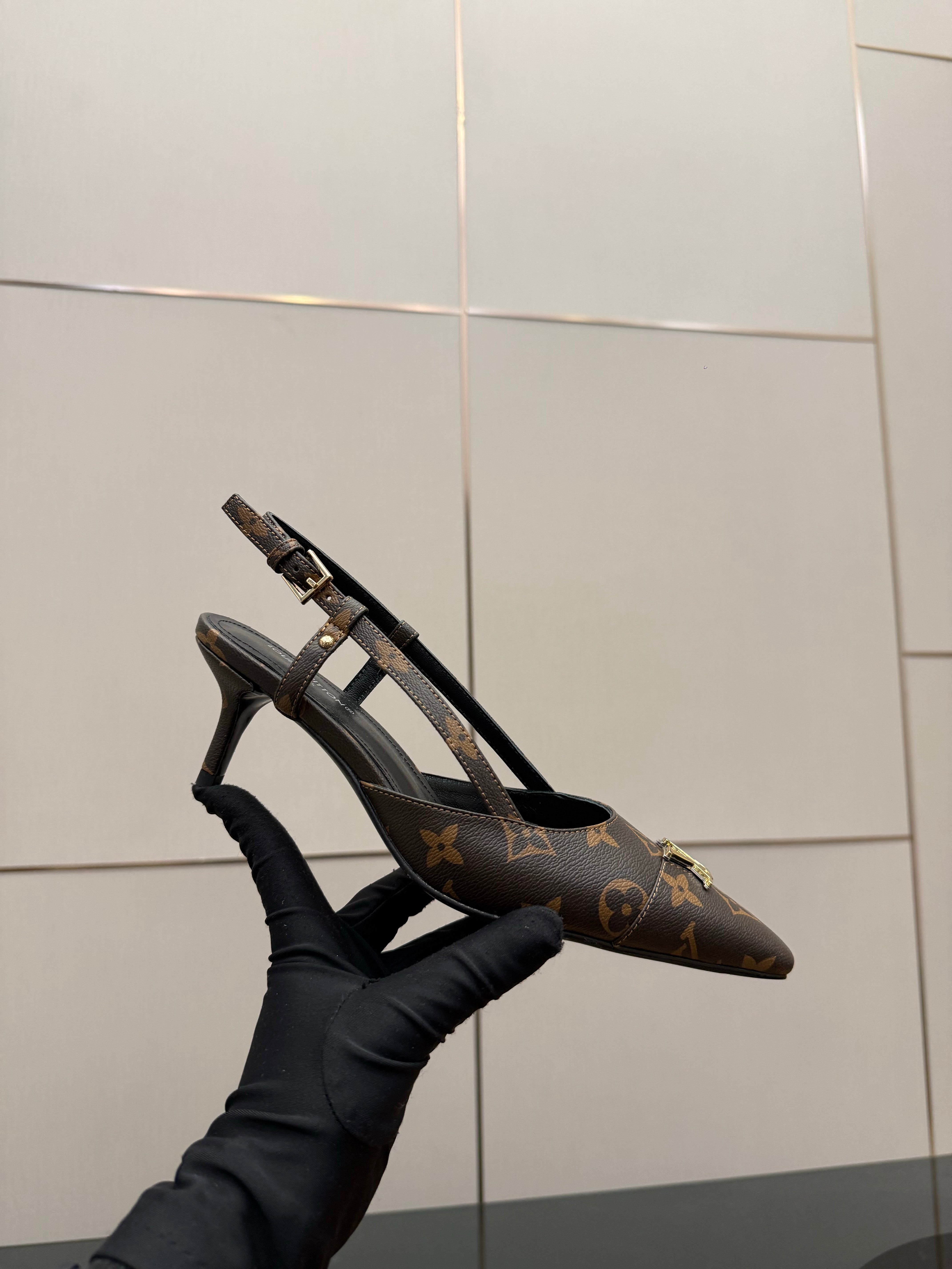 LV 26ss Slingback 55 Brown Monogram Calfskin 629641