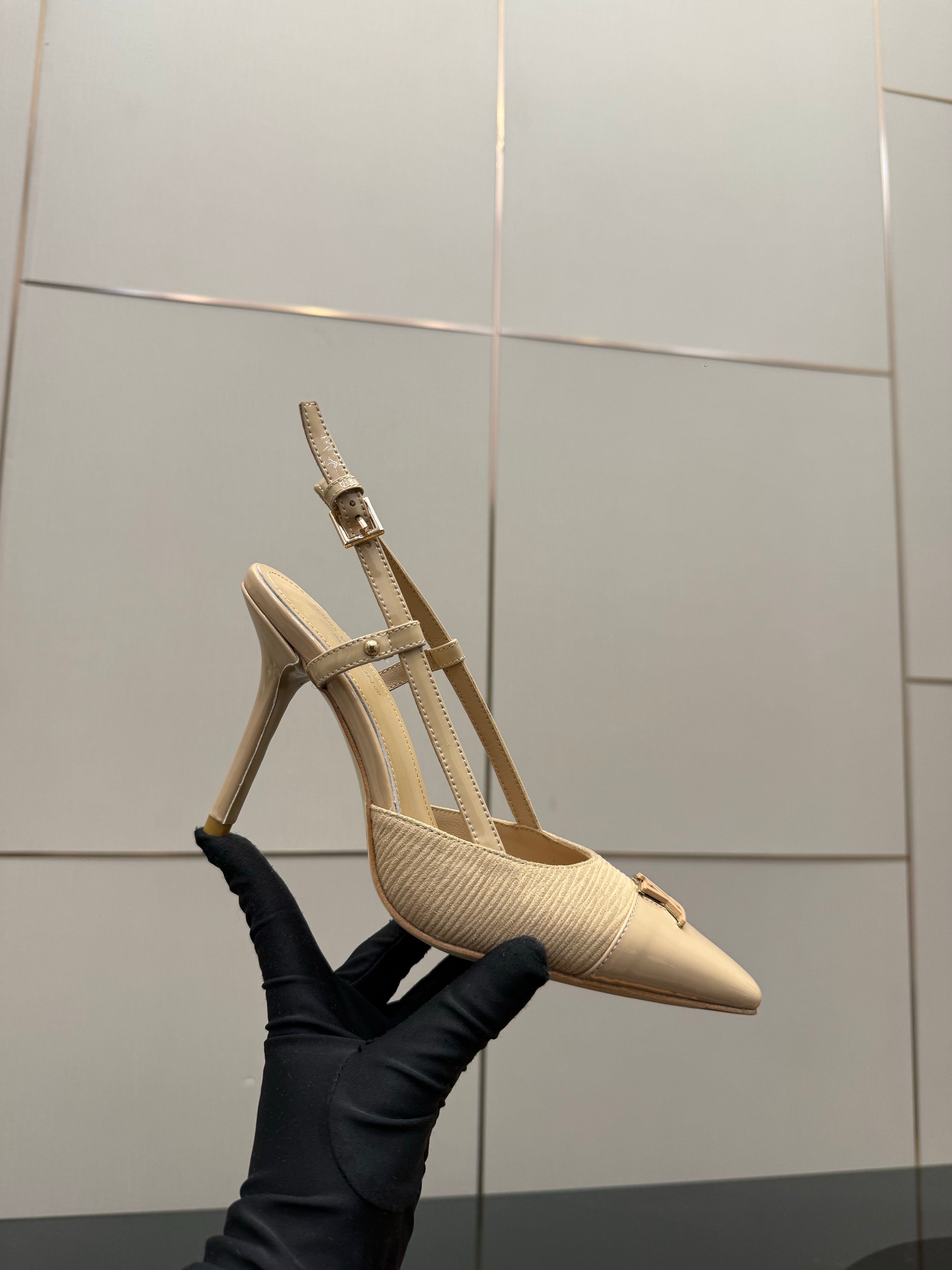 LV 26ss Slingback 90 Beige Calfskin Suede 629645