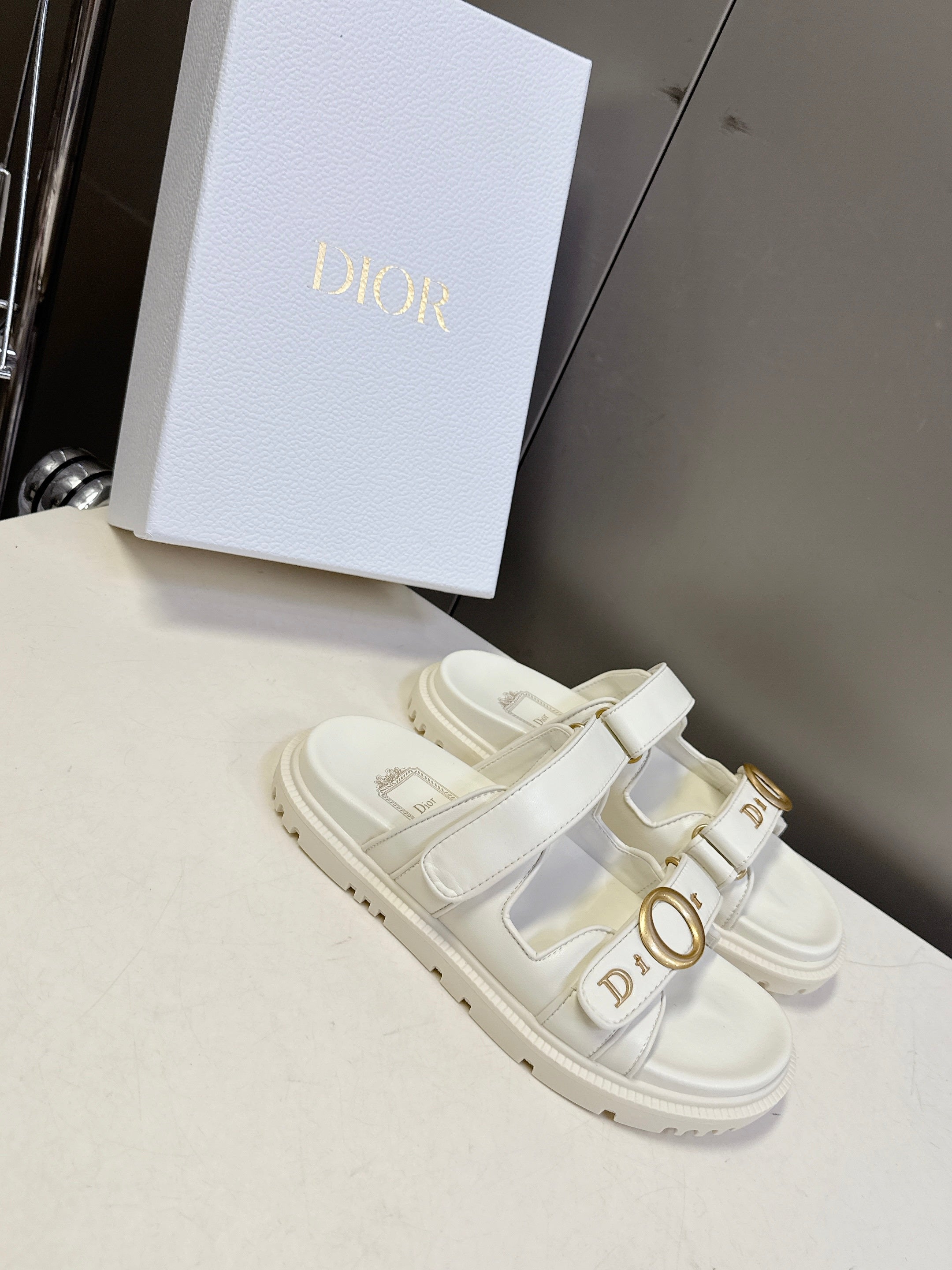 Dior 2026 Velcro Slip-on Sandal White Leather 716902