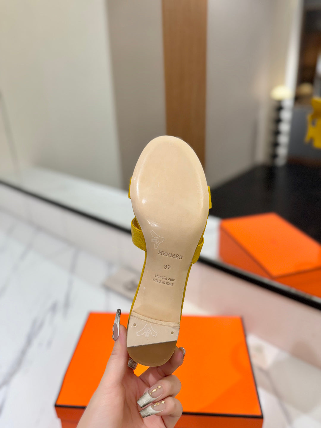 HM Oasis Sandals Yellow Cowhide 294844