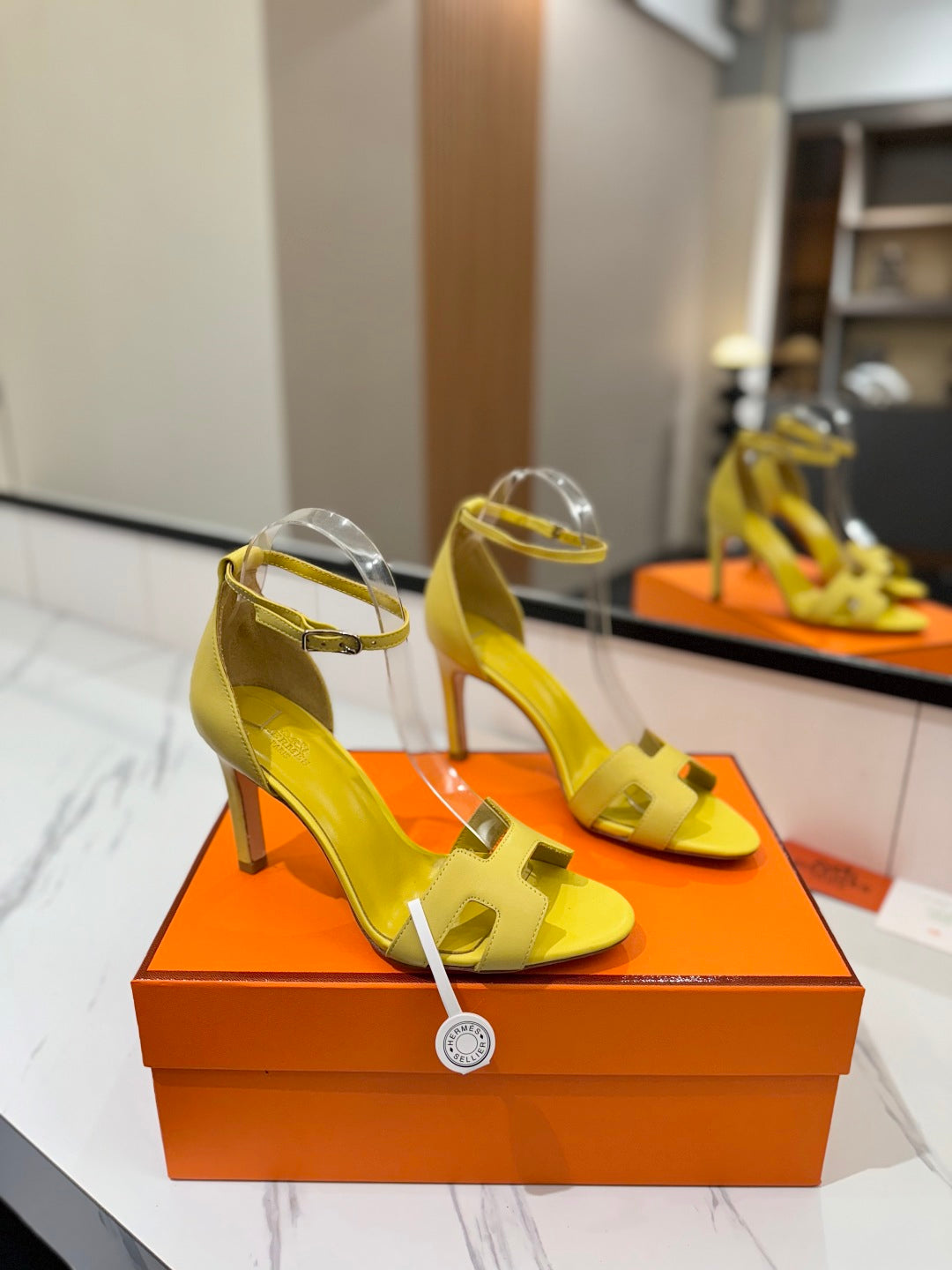 HM Joy 90mm Heeled Sandals Yellow Flat Cowhide 294924