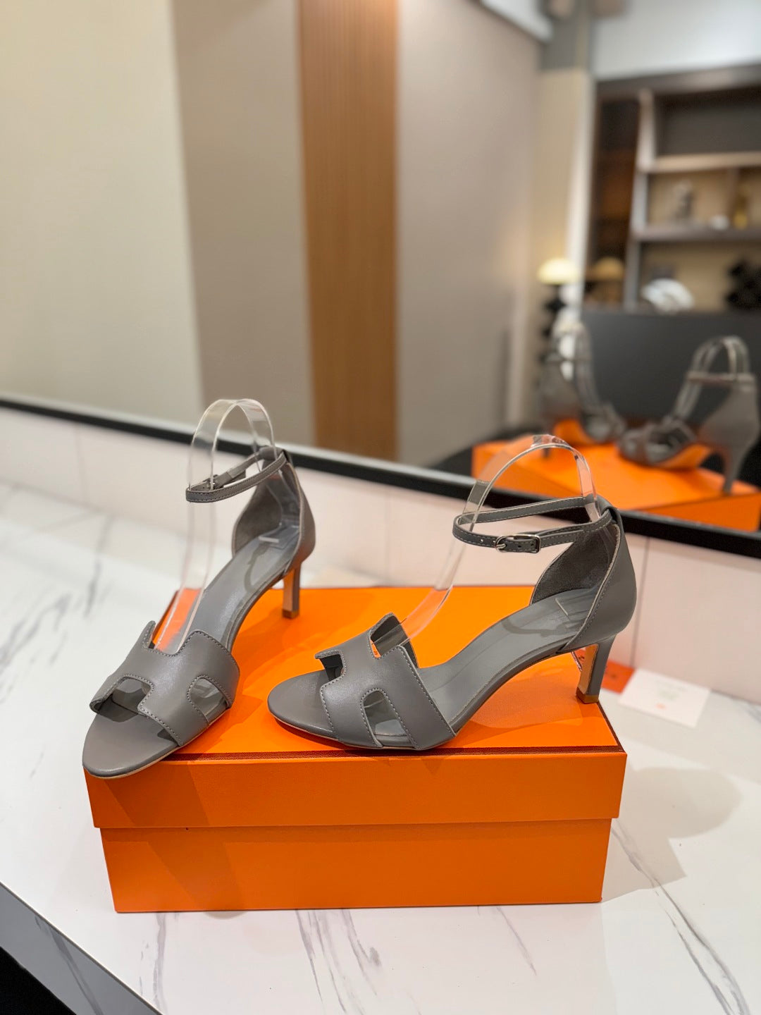 HM Joy 65mm Heeled Sandals Gray Flat Cowhide 294933