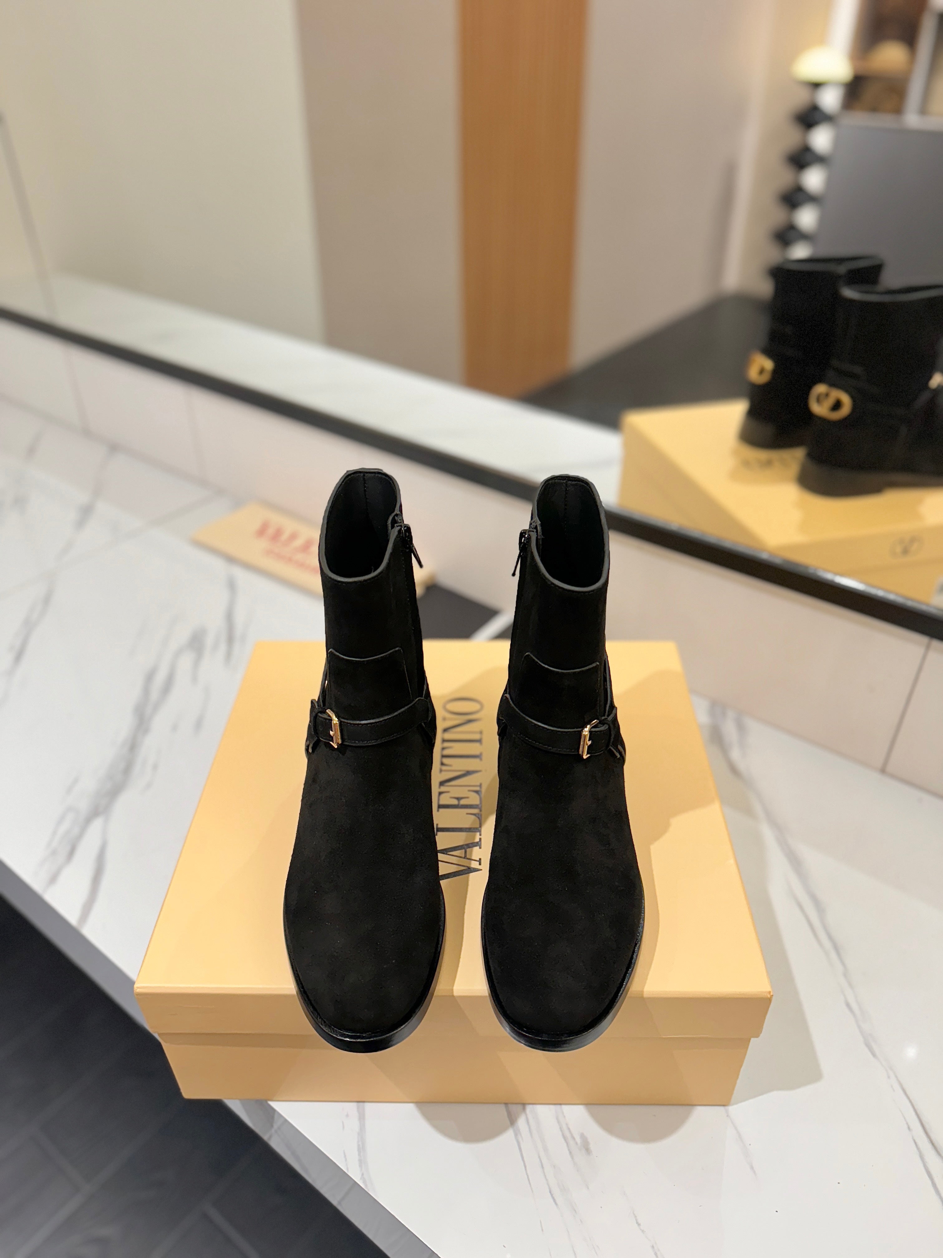 Valentino 2025 Pattie Boot Black Suede 560744