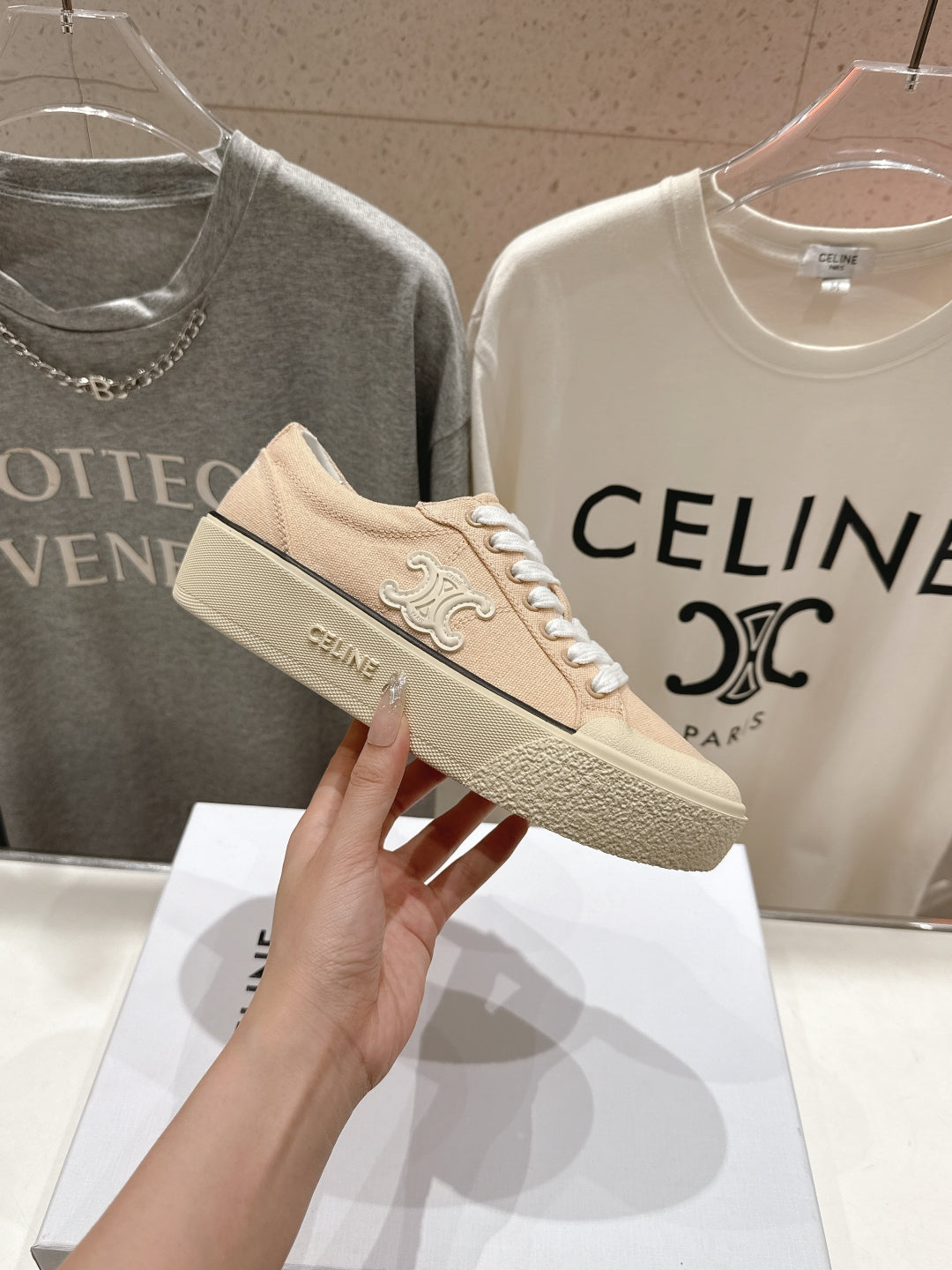 CELINE 25C Trainer Sneaker Sofr Apricot Canvas 236761