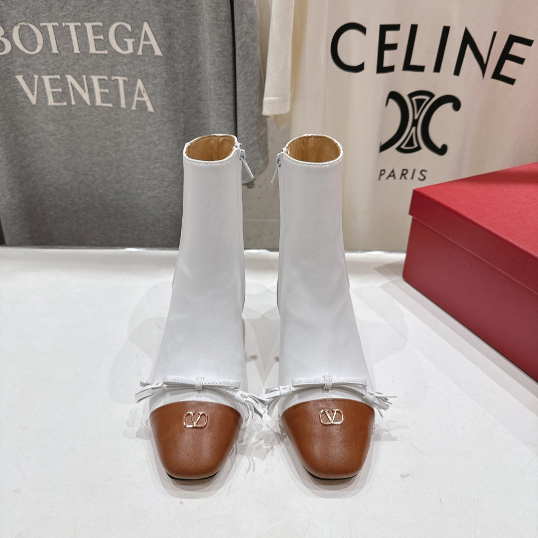 VT Short Boot White Camel  Calfskin 174415