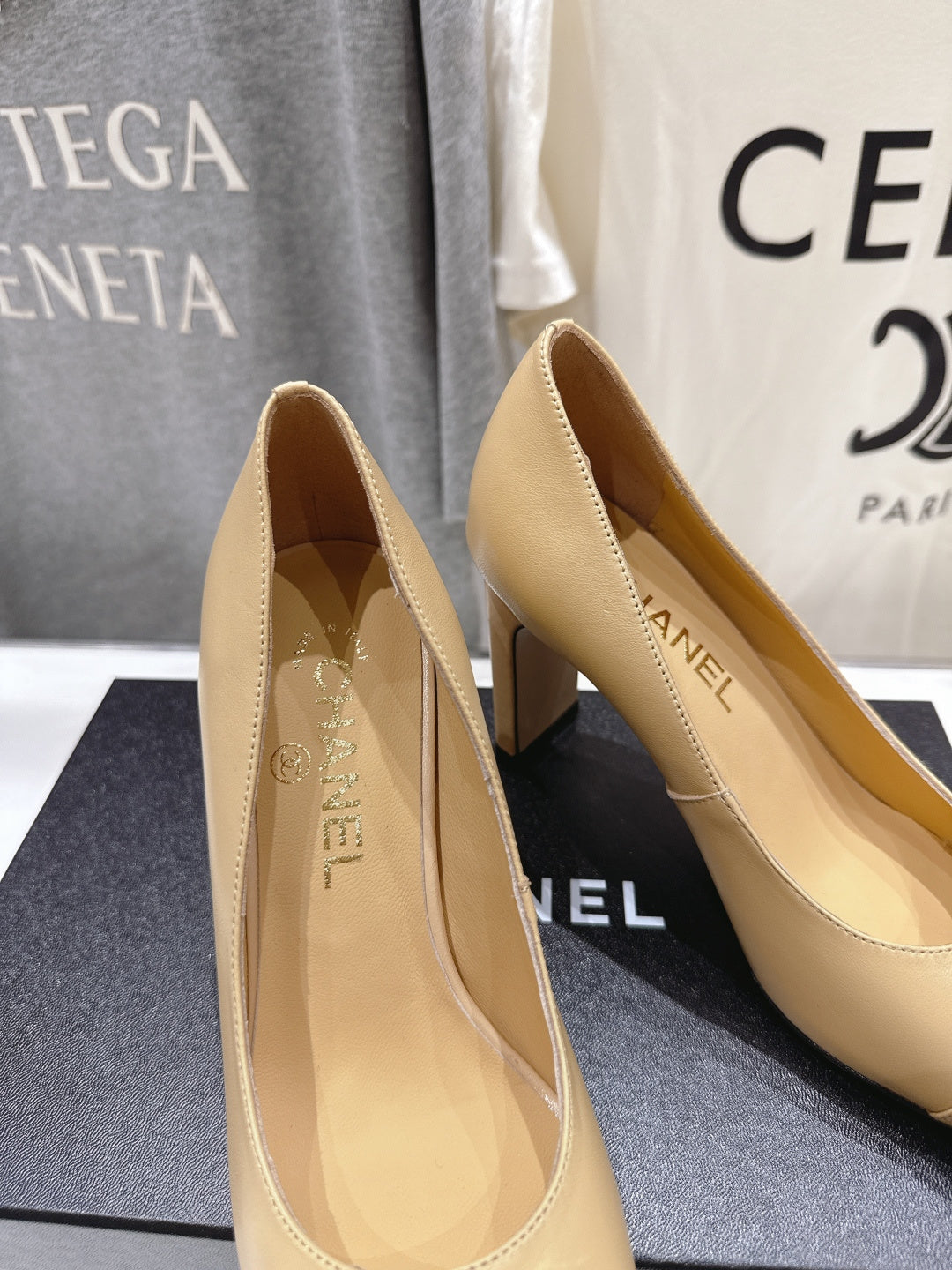 Chanel 2026 Double C Logo Pump 90mm Sheepskin 852620
