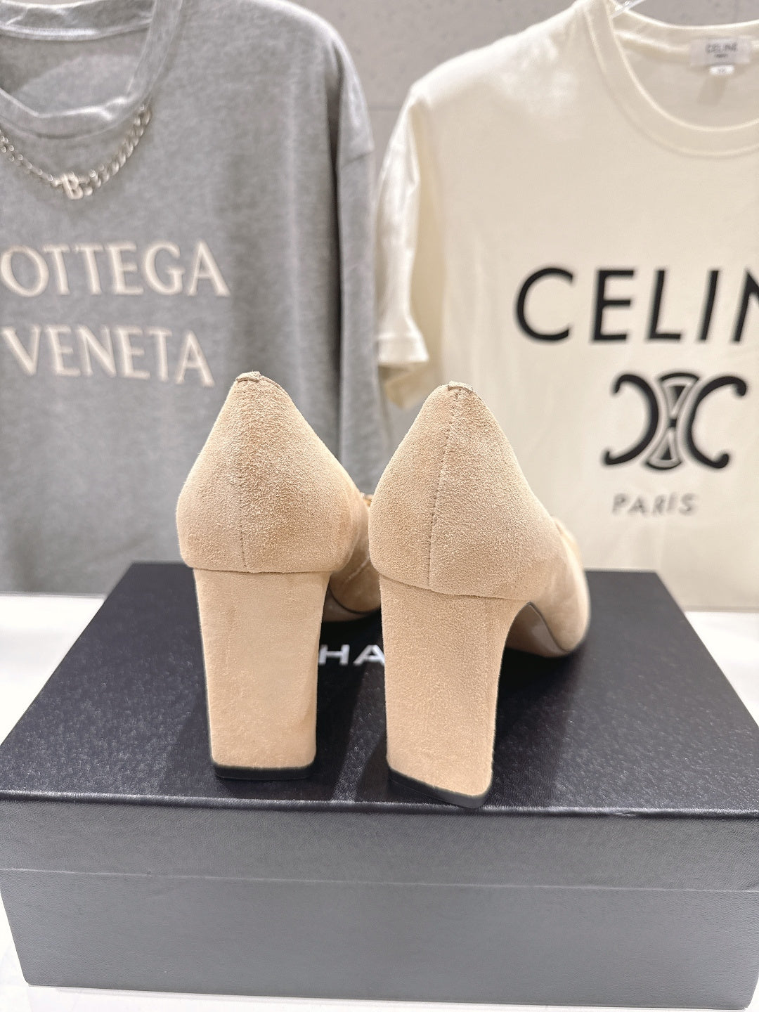 Chanel 2026 Double C Logo Pump 90mm Suede 852624