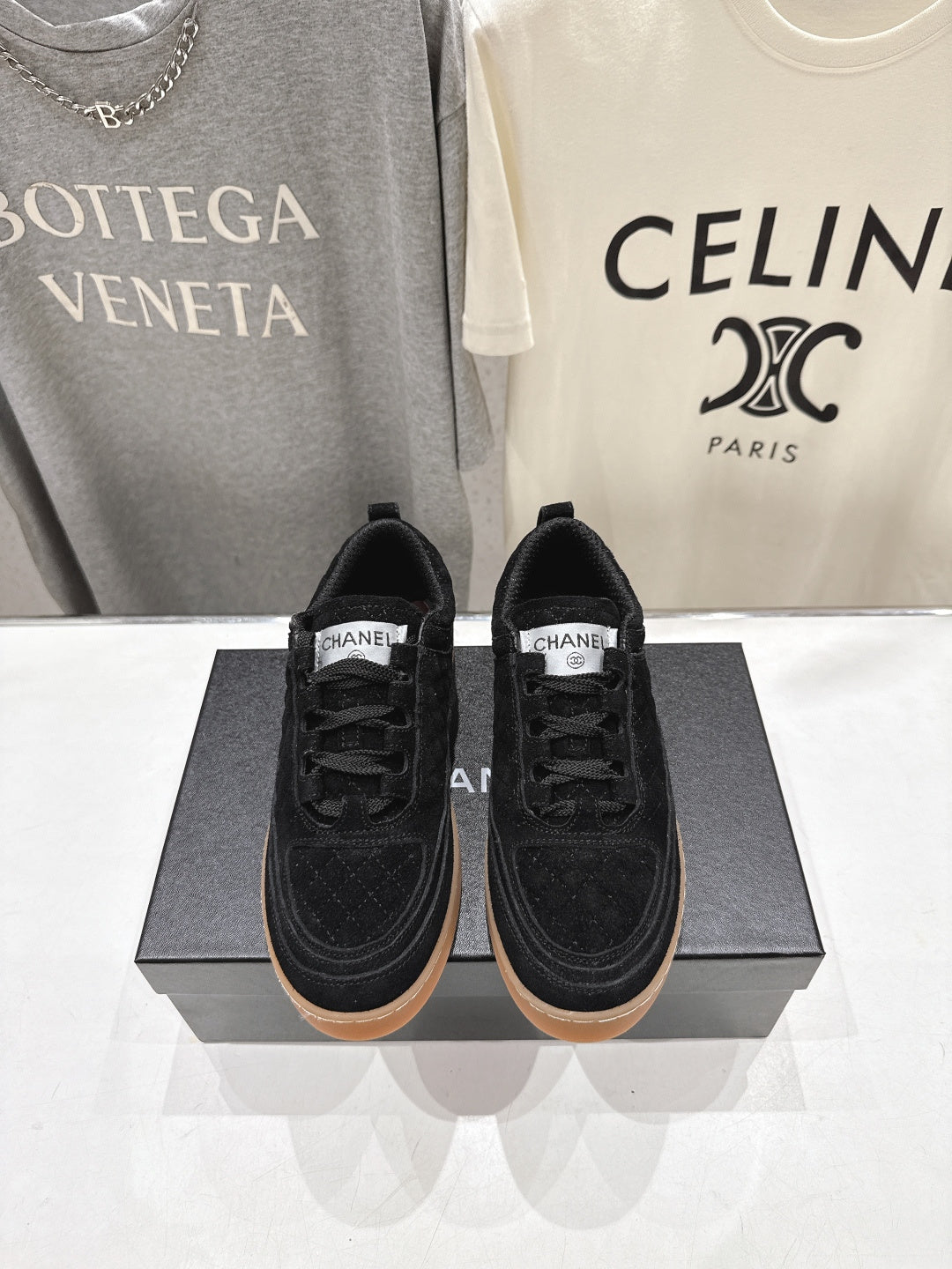 Chanel 2026 Sneaker Suede 852669