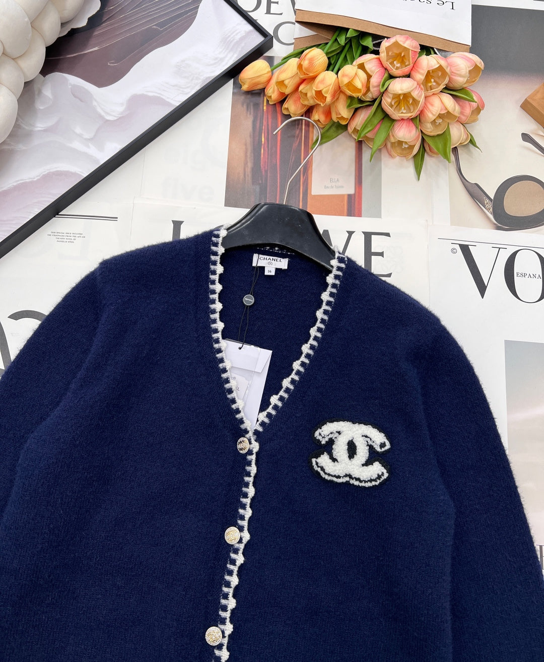 CC 26 V-neck Knit Cardigan Navy Blue Wool Cashmere 785160