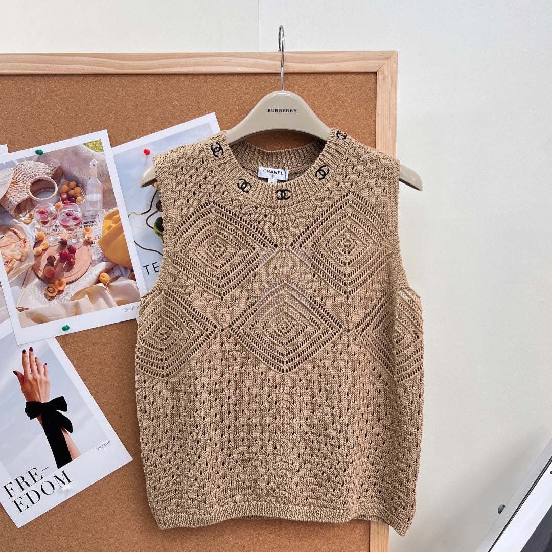 Chanel 2026 Hollow-out  Knit Vest Brown Cotton 293348