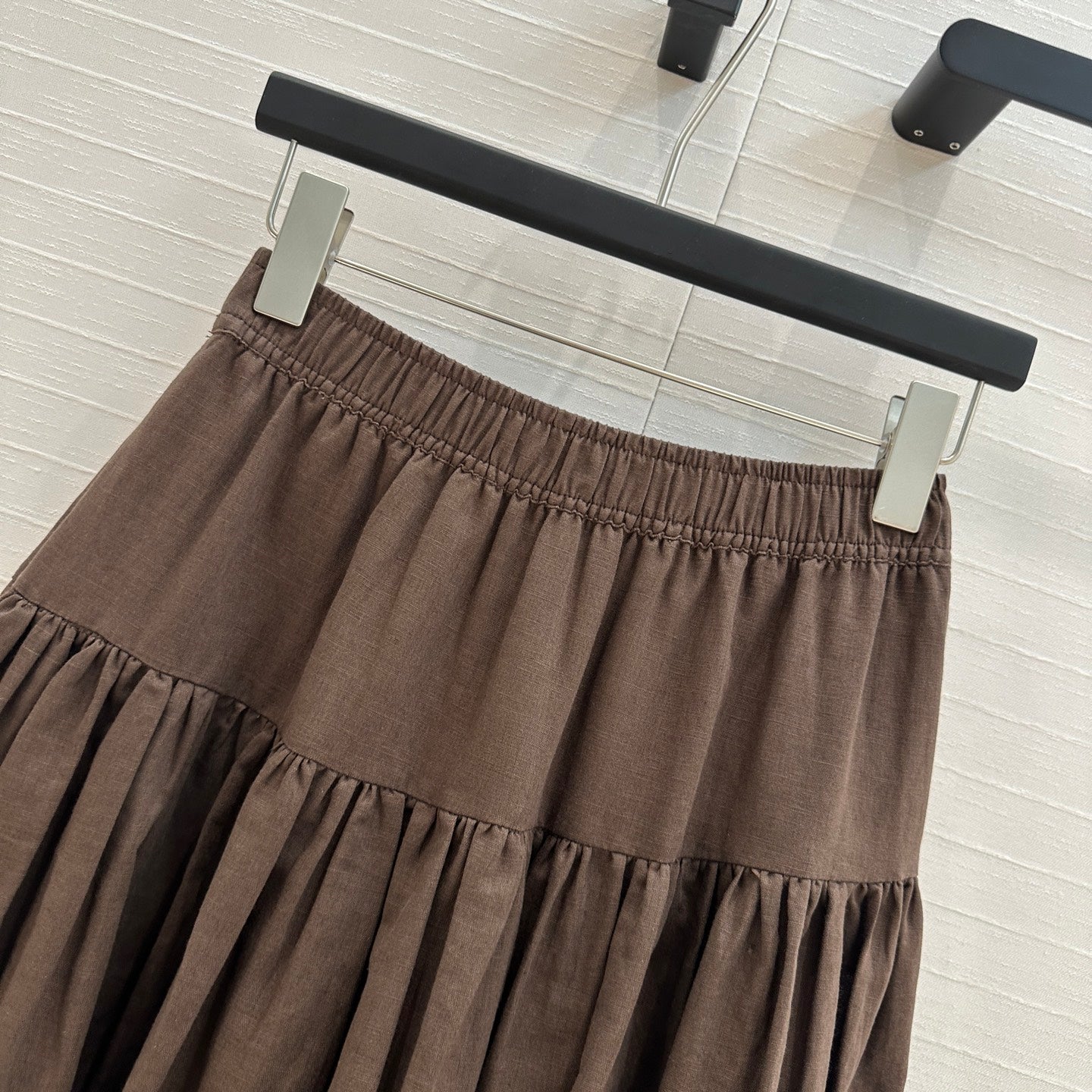 CD Pleated Long Skirt Brown Linen