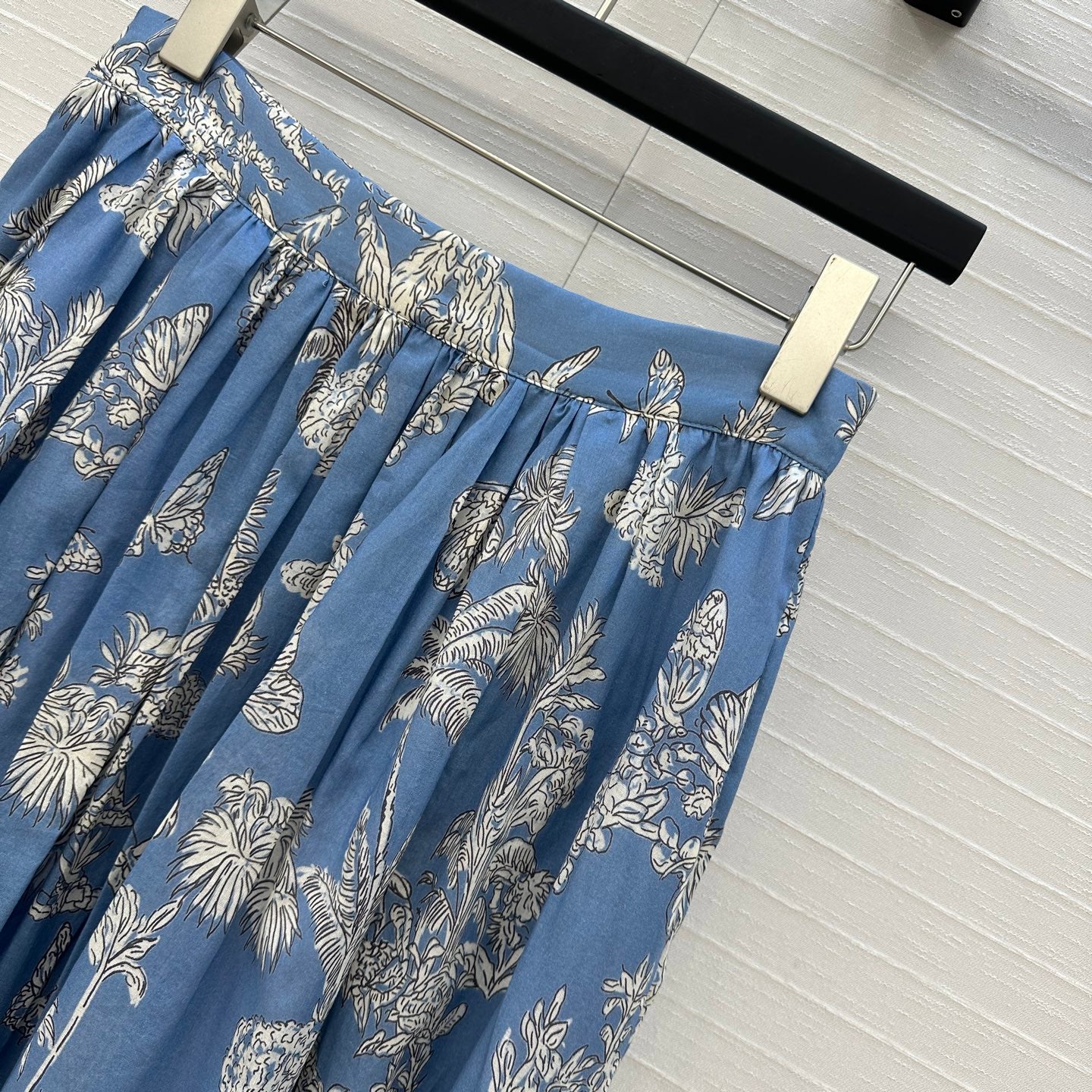 CD 25 Pleated Flared Forest Long Skirt Blue White Cotton