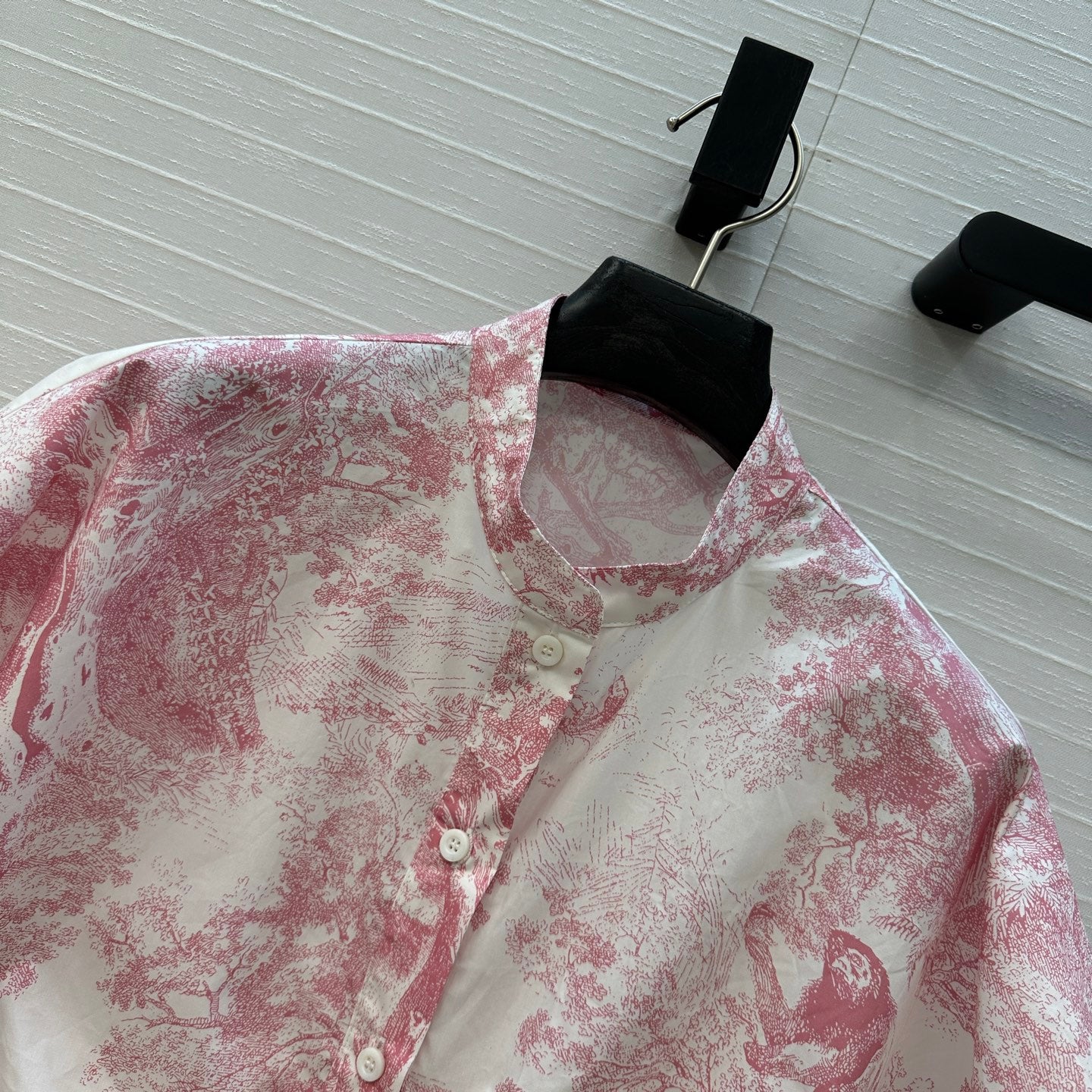 CD 25 Flying Sleeve Short Shirt White Pink Cotton