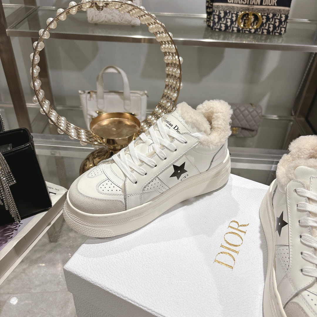 CD Dior Star Platform Sneaker In White Cowhide 996424