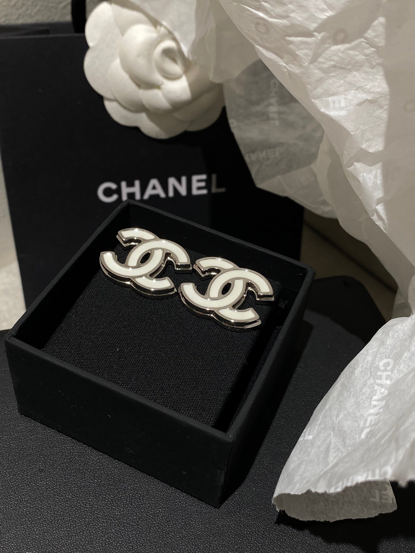 Chanel White Enamel CC Stud Earrings With Silver-tone Trim