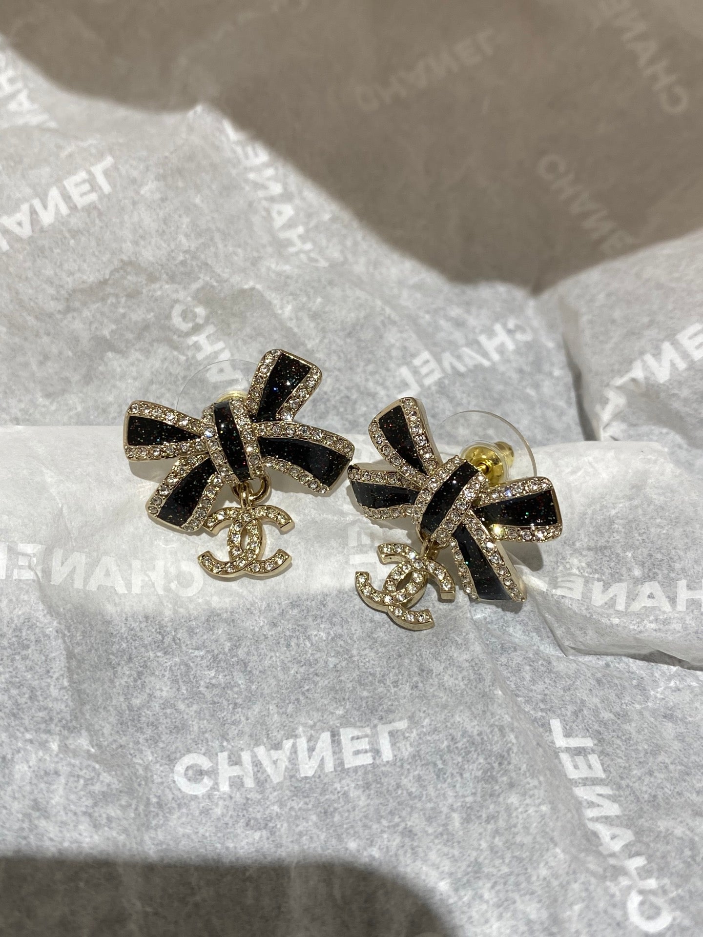 CC Crystals Black Enamel Bow Gold Earrings