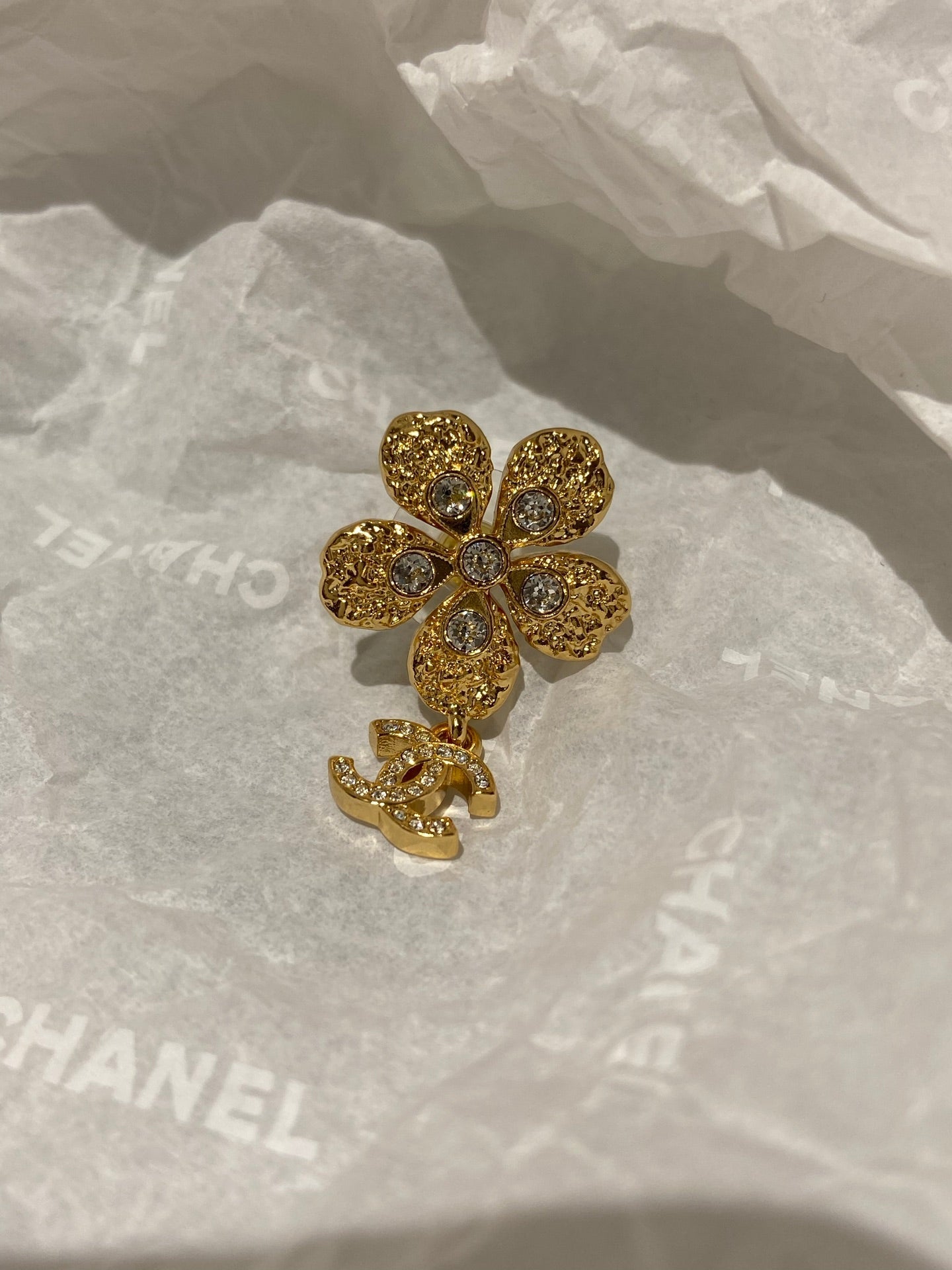 CC Vintage Flower Gold Diamond Earrings