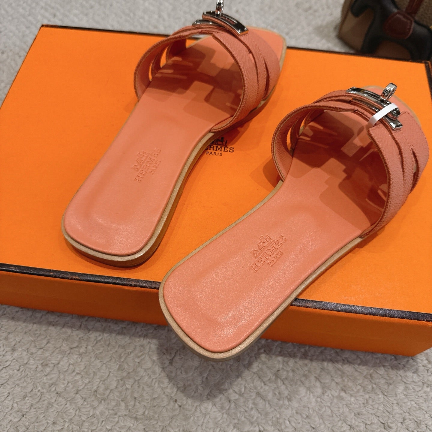 Hermes 2026 Sandal Peach Cowhide 804977
