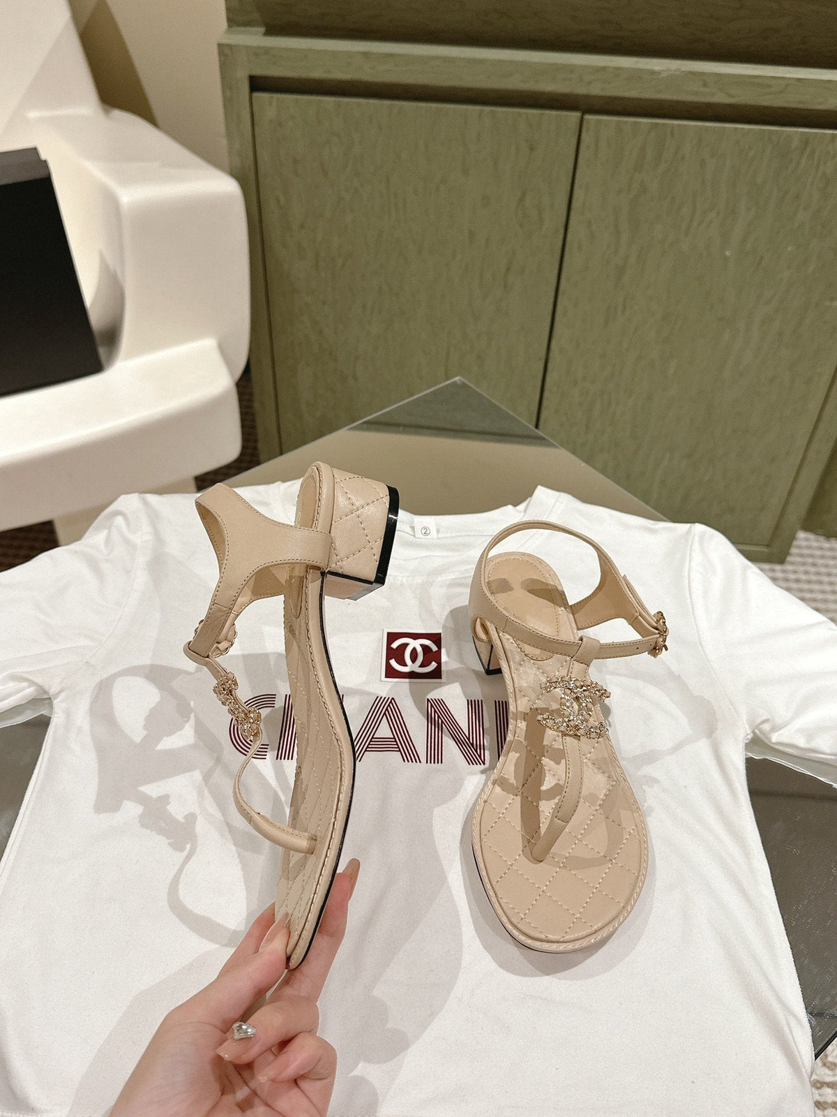 cc sandal 45 beige lambskin